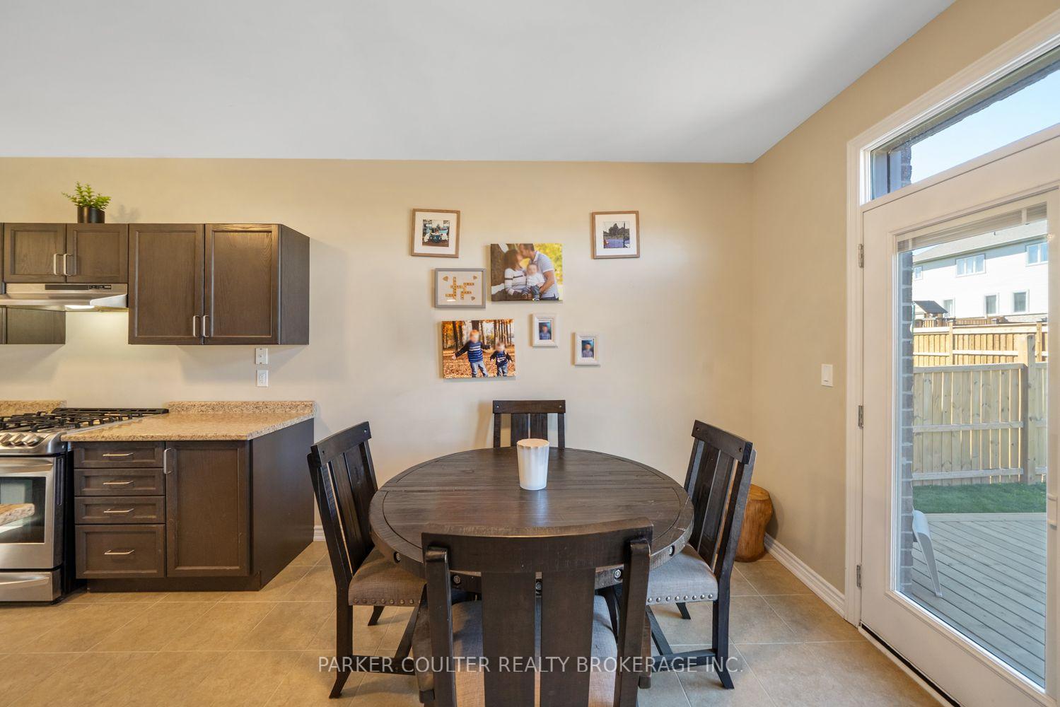 Photo 19 of 3046 Stone Ridge Boulevard, Orillia — HOMEH