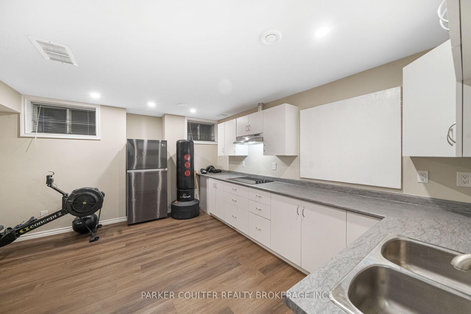 Photo 35 of 3046 Stone Ridge Boulevard, Orillia — HOMEH