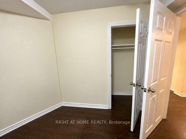 Photo 8 of Unit Lower, 472 Nairn Circle, Milton, Scott — HOMEH