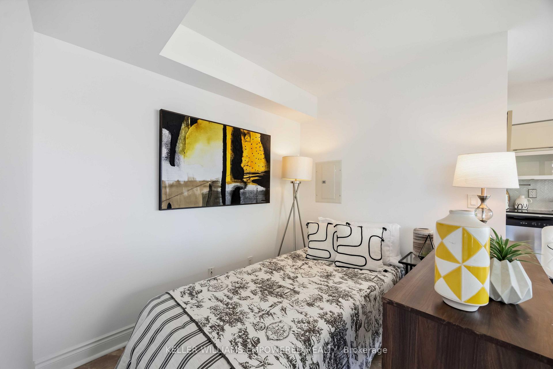 Photo 15 of Unit 1502, 100 Western Battery Road, Toronto, Niagara — HOMEH