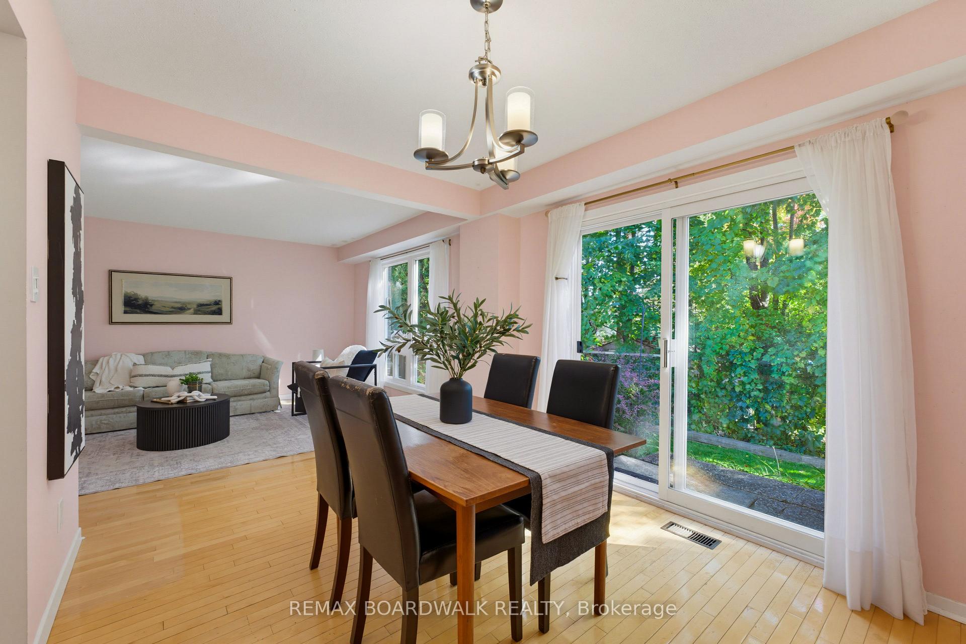 Photo 9 of Unit 13, 32 Black Forest Lane, Ottawa, Arbeatha Park — HOMEH