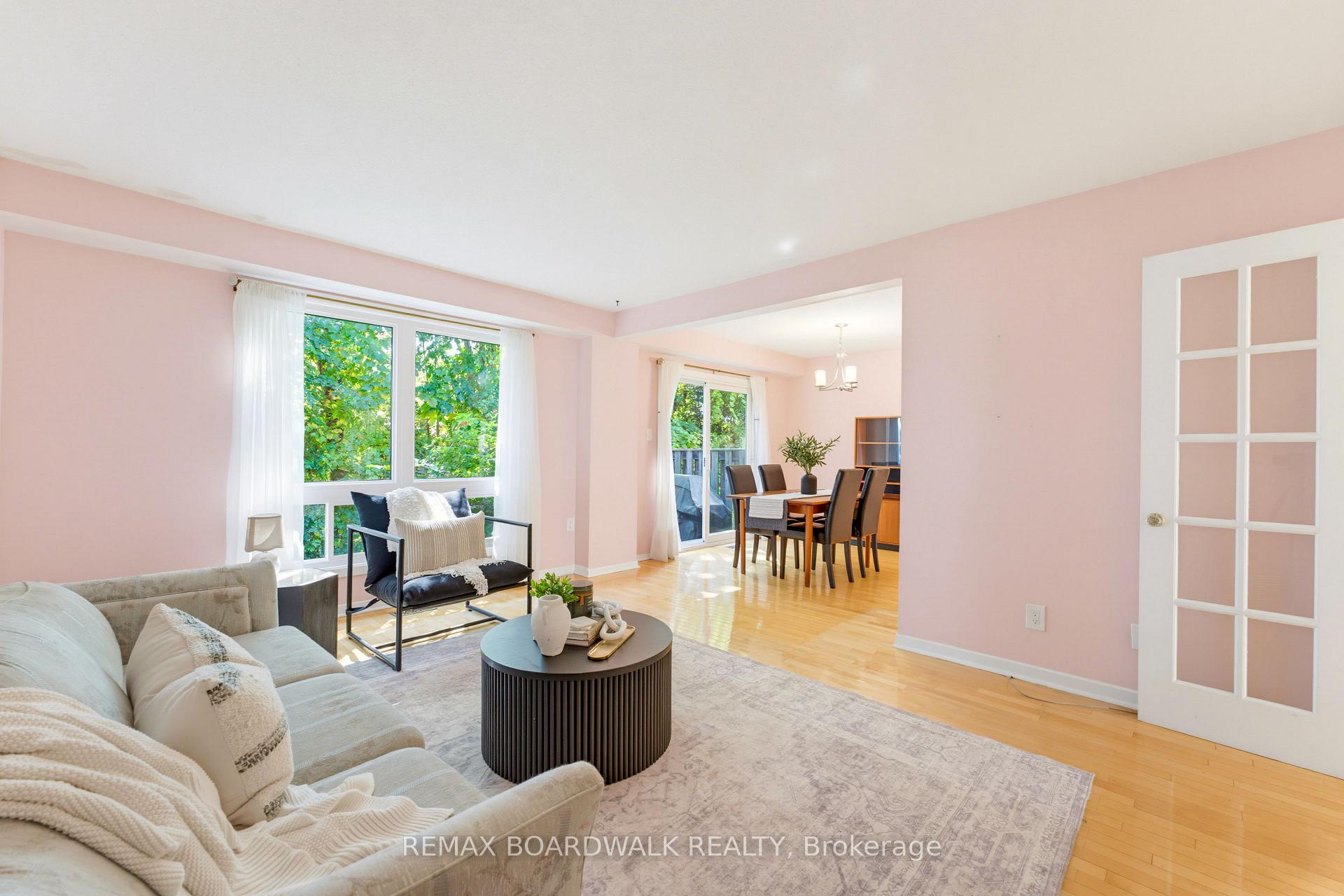 Photo 13 of Unit 13, 32 Black Forest Lane, Ottawa, Arbeatha Park — HOMEH