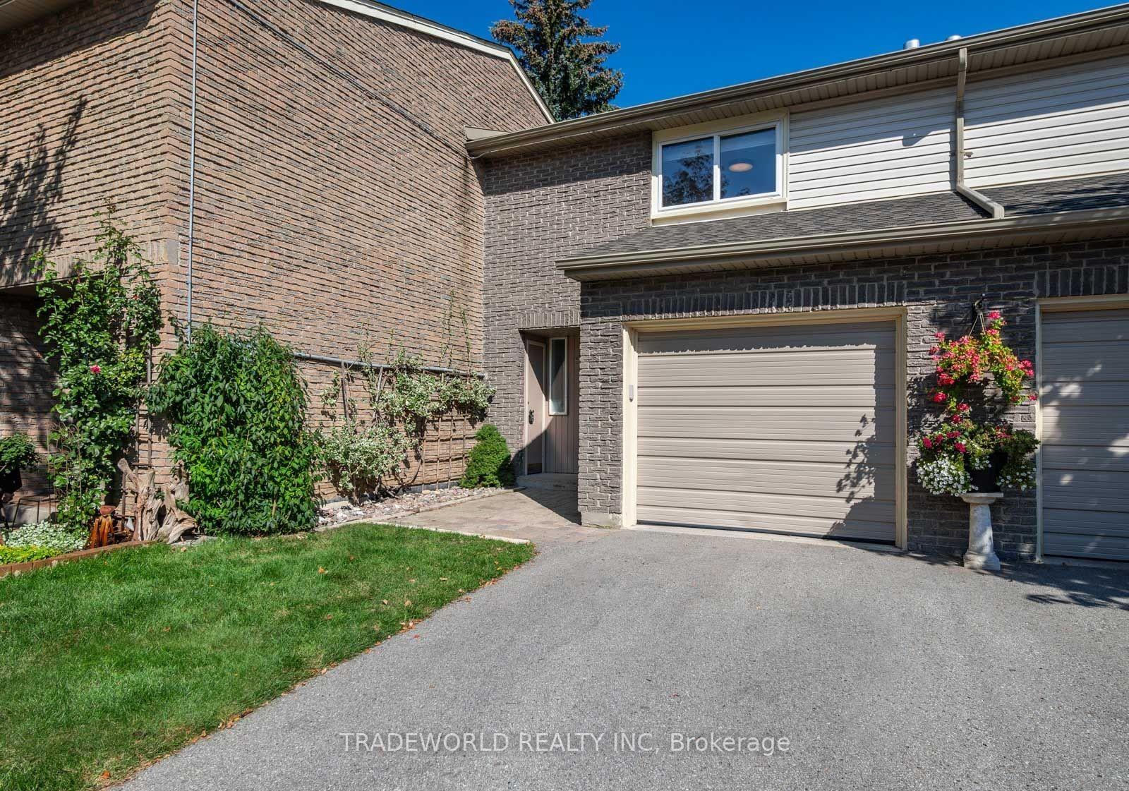 Photo 22 of 60 Camelot Way, Markham, Markham Village — HOMEH