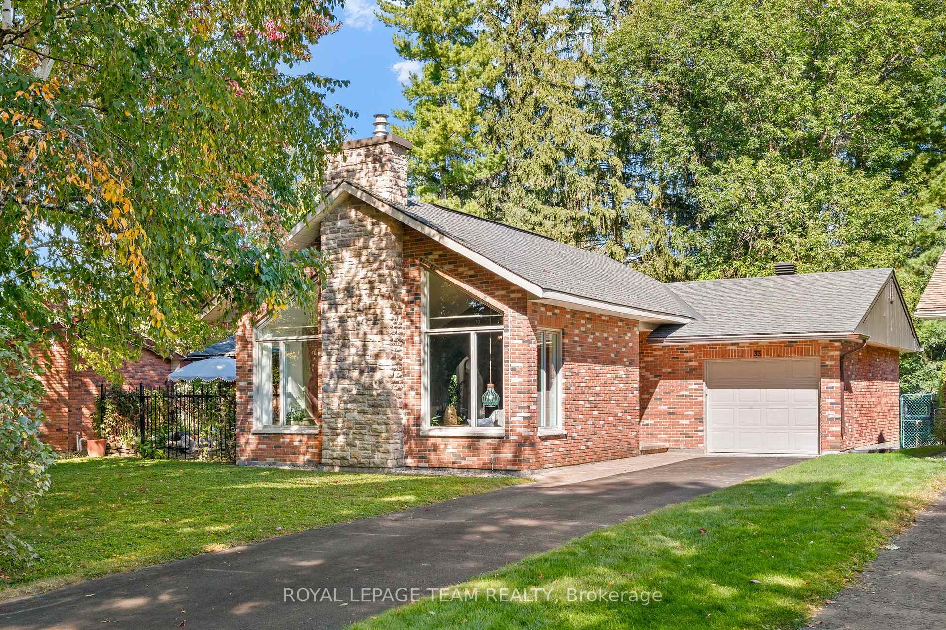 Photo of 33 Rutherford Crescent