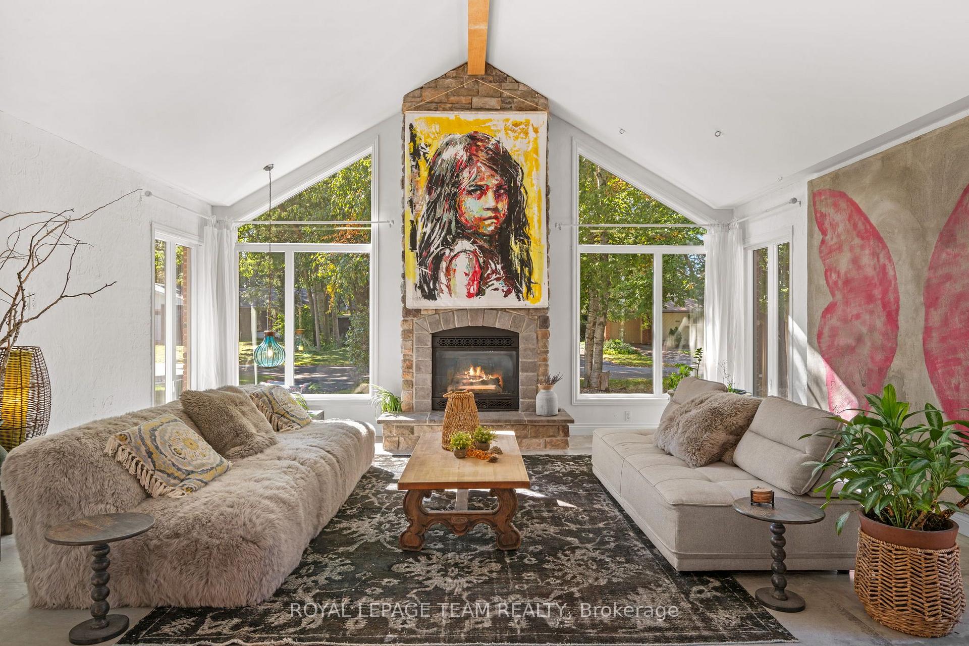 Photo 9 of 33 Rutherford Crescent, Ottawa, Kanata - Beaverbrook — HOMEH