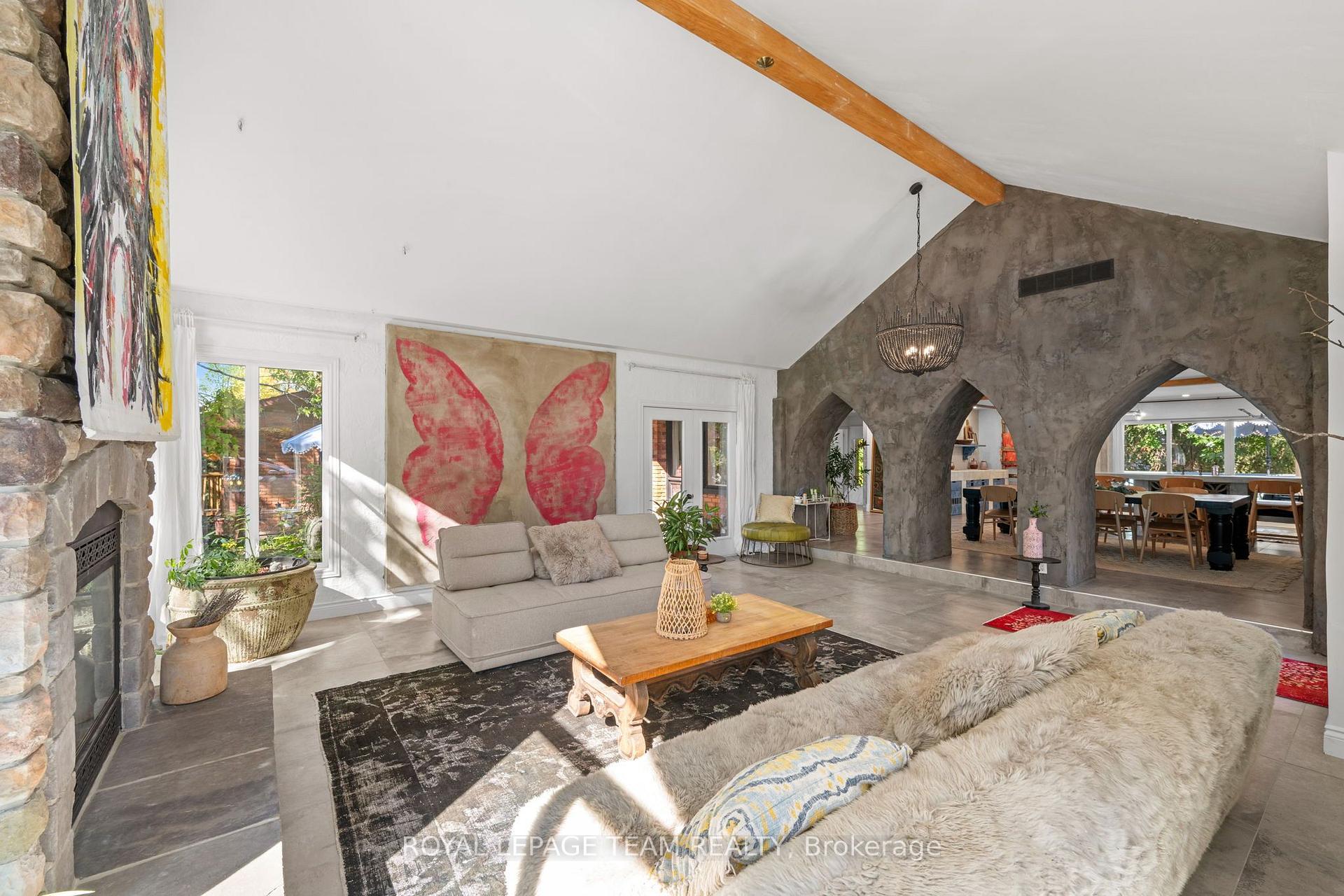 Photo 13 of 33 Rutherford Crescent, Ottawa, Kanata - Beaverbrook — HOMEH