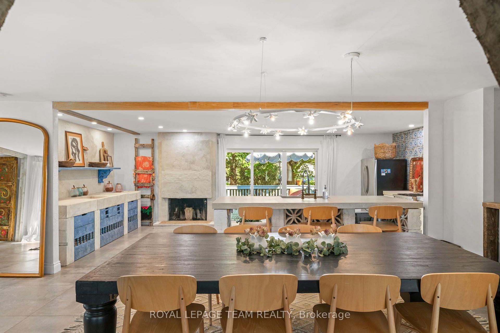 Photo 17 of 33 Rutherford Crescent, Ottawa, Kanata - Beaverbrook — HOMEH