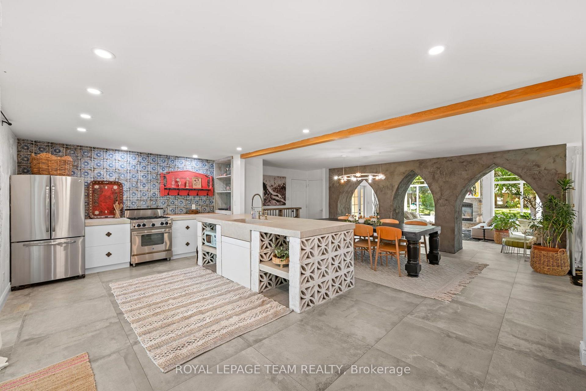 Photo 24 of 33 Rutherford Crescent, Ottawa, Kanata - Beaverbrook — HOMEH