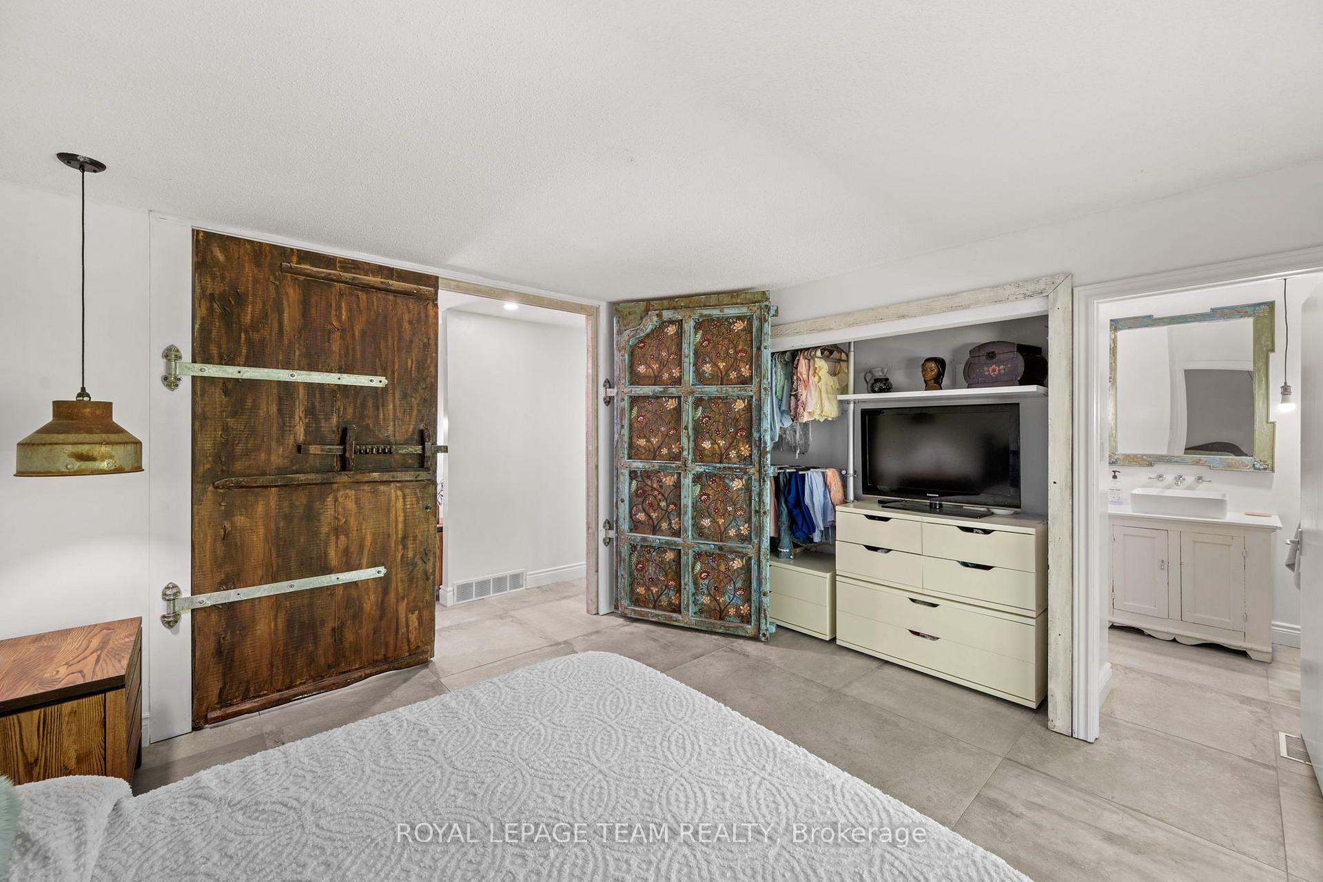 Photo 35 of 33 Rutherford Crescent, Ottawa, Kanata - Beaverbrook — HOMEH
