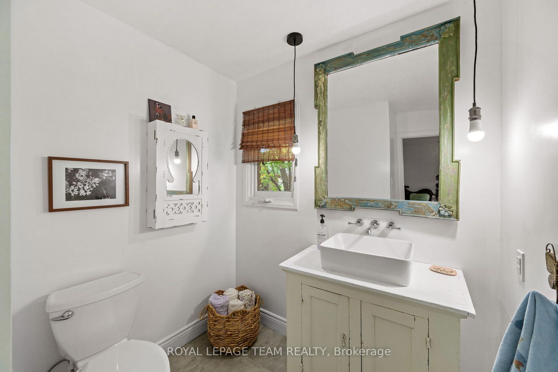Photo 36 of 33 Rutherford Crescent, Ottawa, Kanata - Beaverbrook — HOMEH