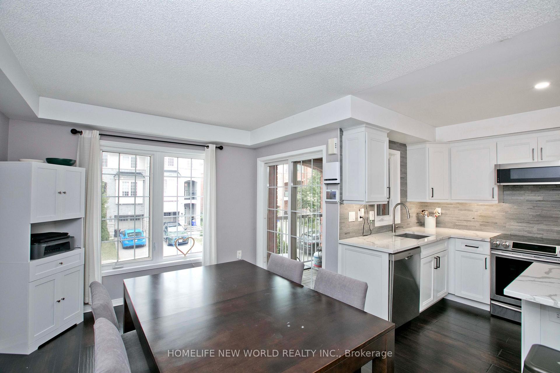 Photo 15 of 30 Linnell Street, Ajax, Central East — HOMEH