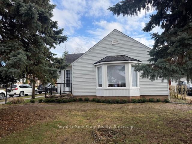 Photo of 6988 High Street