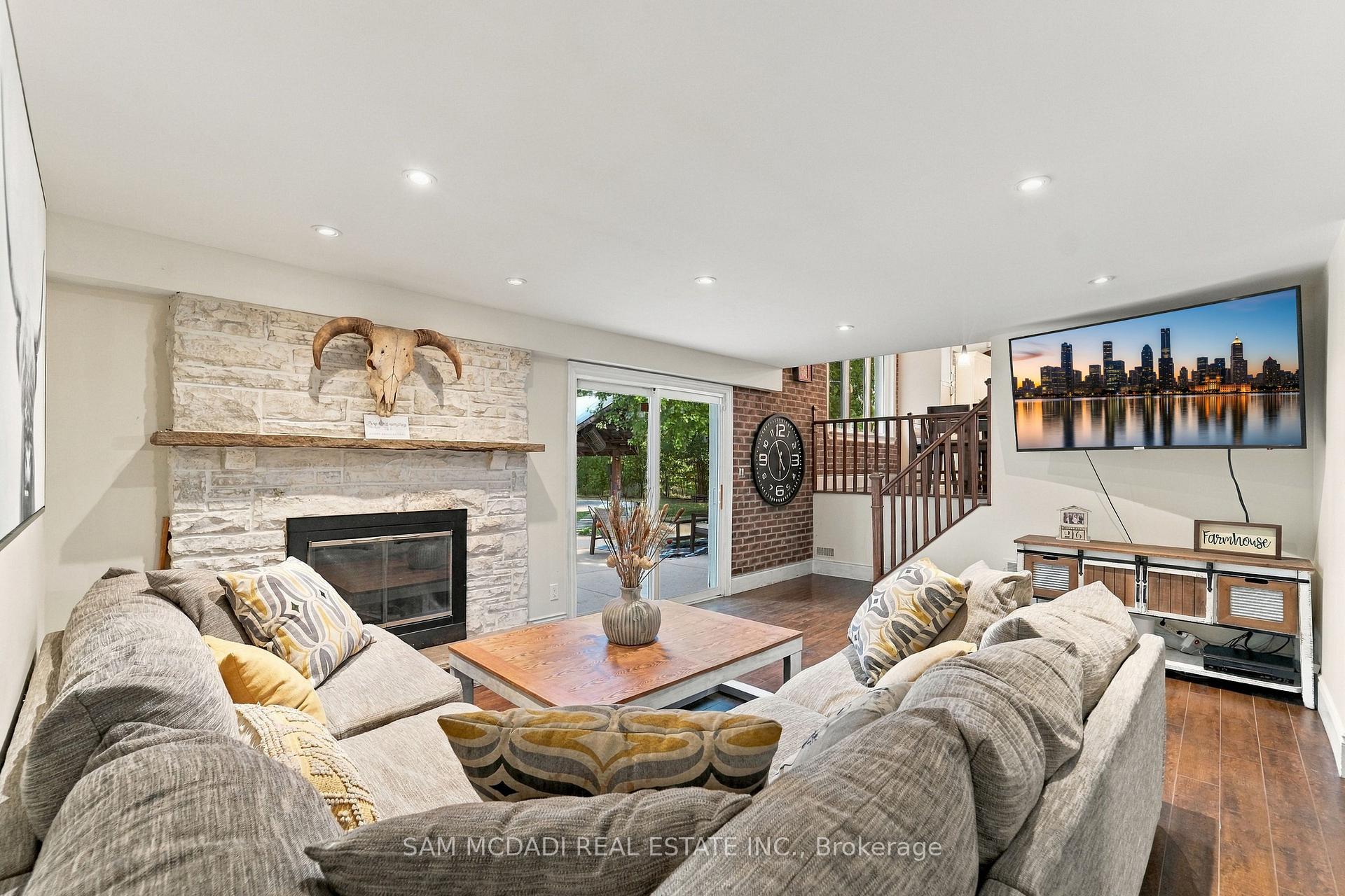 Photo 25 of 8375 Creditview Road, Brampton, Credit Valley — HOMEH