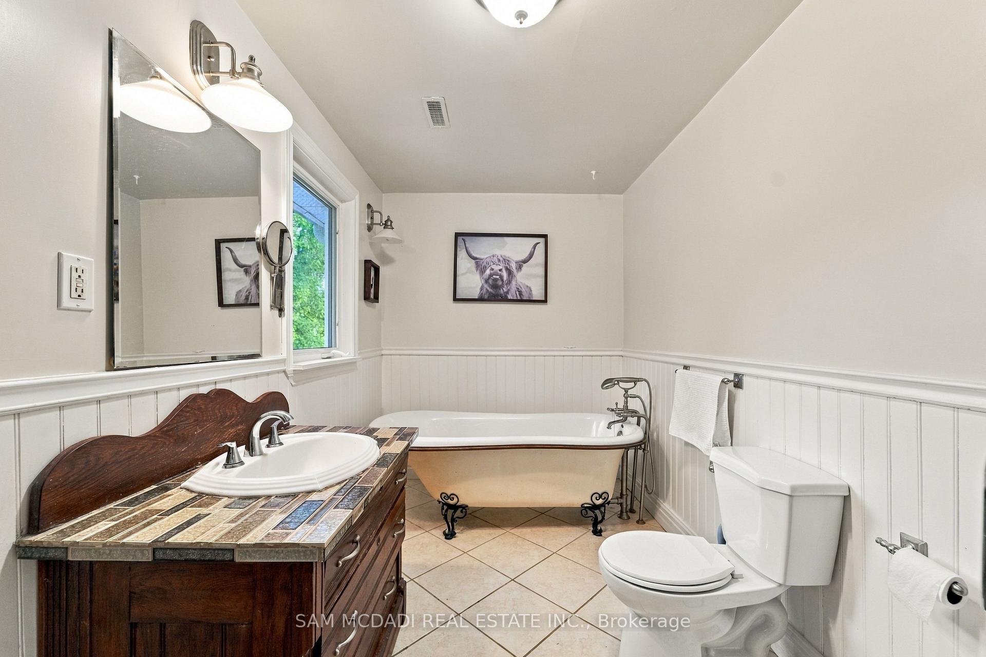 Photo 37 of 8375 Creditview Road, Brampton, Credit Valley — HOMEH