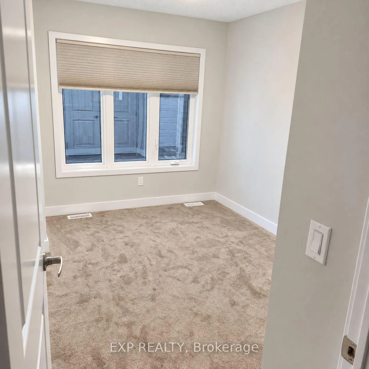 Photo 23 of 1095 Thompson Drive, Oshawa, Kedron — HOMEH