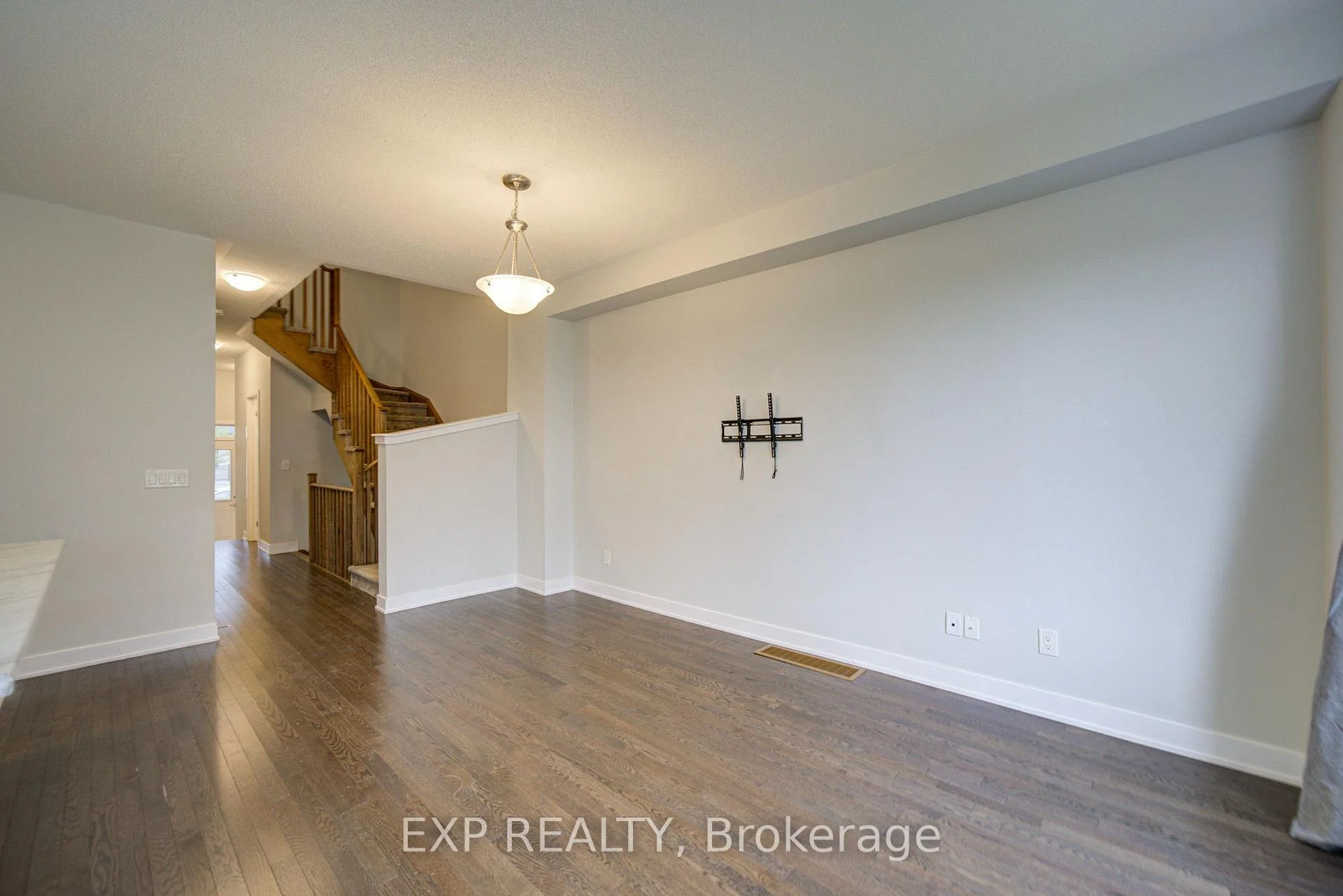 Photo 26 of 1095 Thompson Drive, Oshawa, Kedron — HOMEH