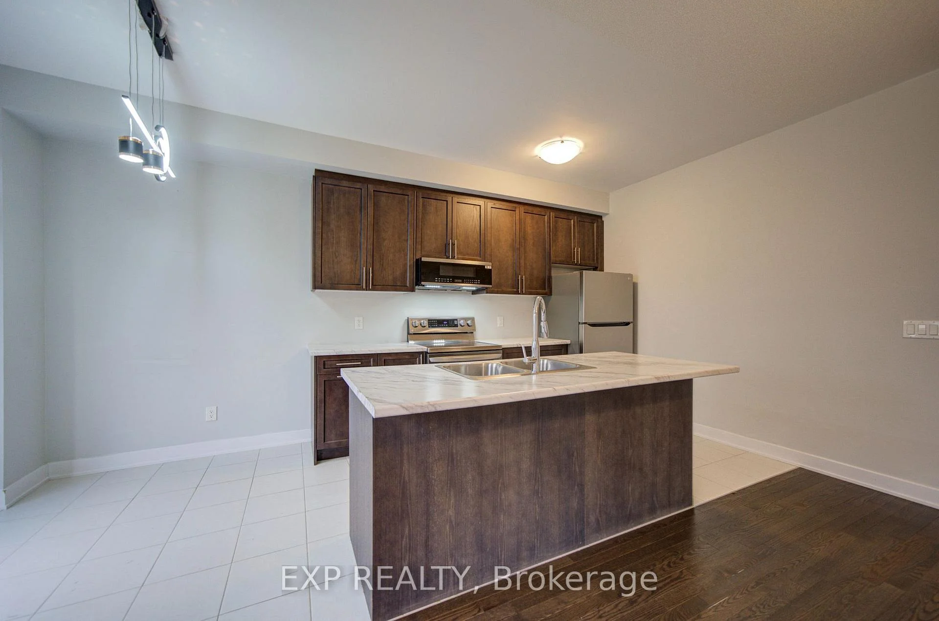 Photo 28 of 1095 Thompson Drive, Oshawa, Kedron — HOMEH