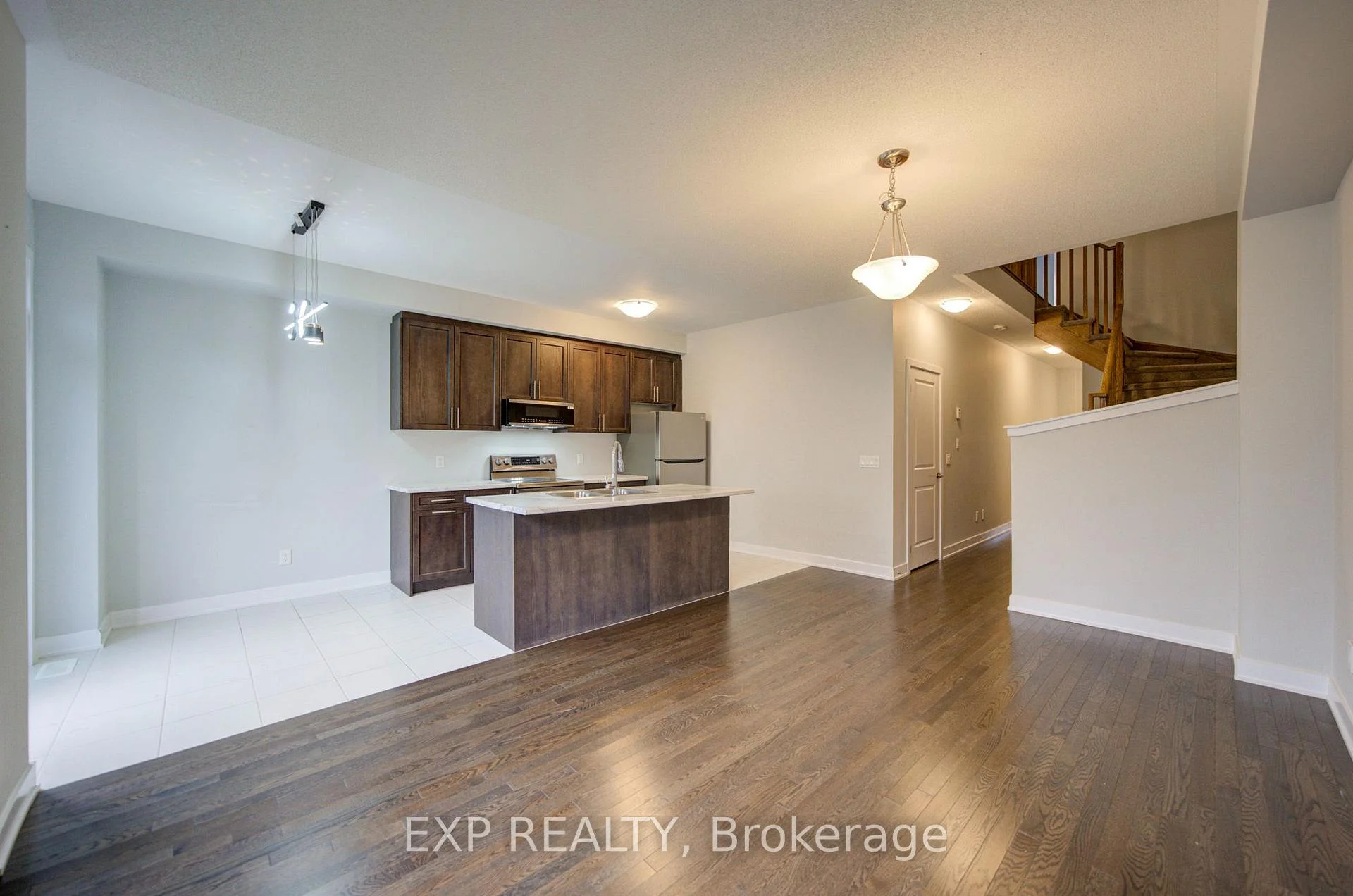 Photo 29 of 1095 Thompson Drive, Oshawa, Kedron — HOMEH