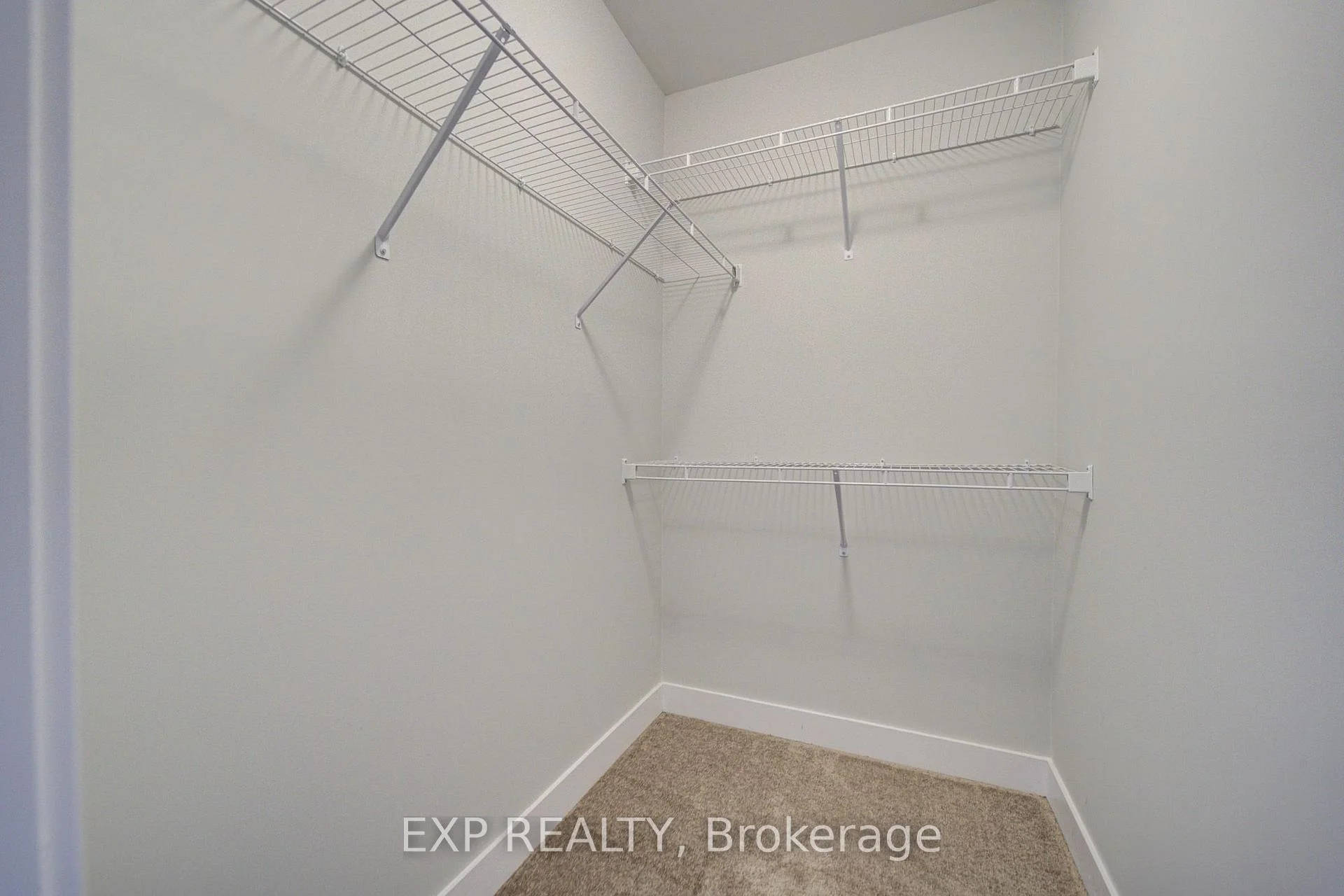 Photo 45 of 1095 Thompson Drive, Oshawa, Kedron — HOMEH