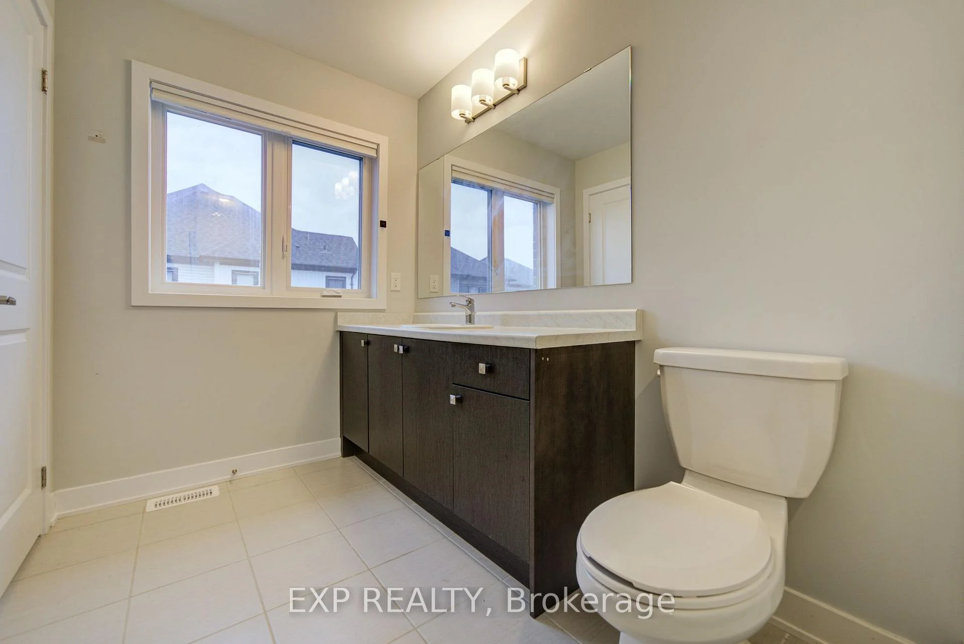 Photo 49 of 1095 Thompson Drive, Oshawa, Kedron — HOMEH