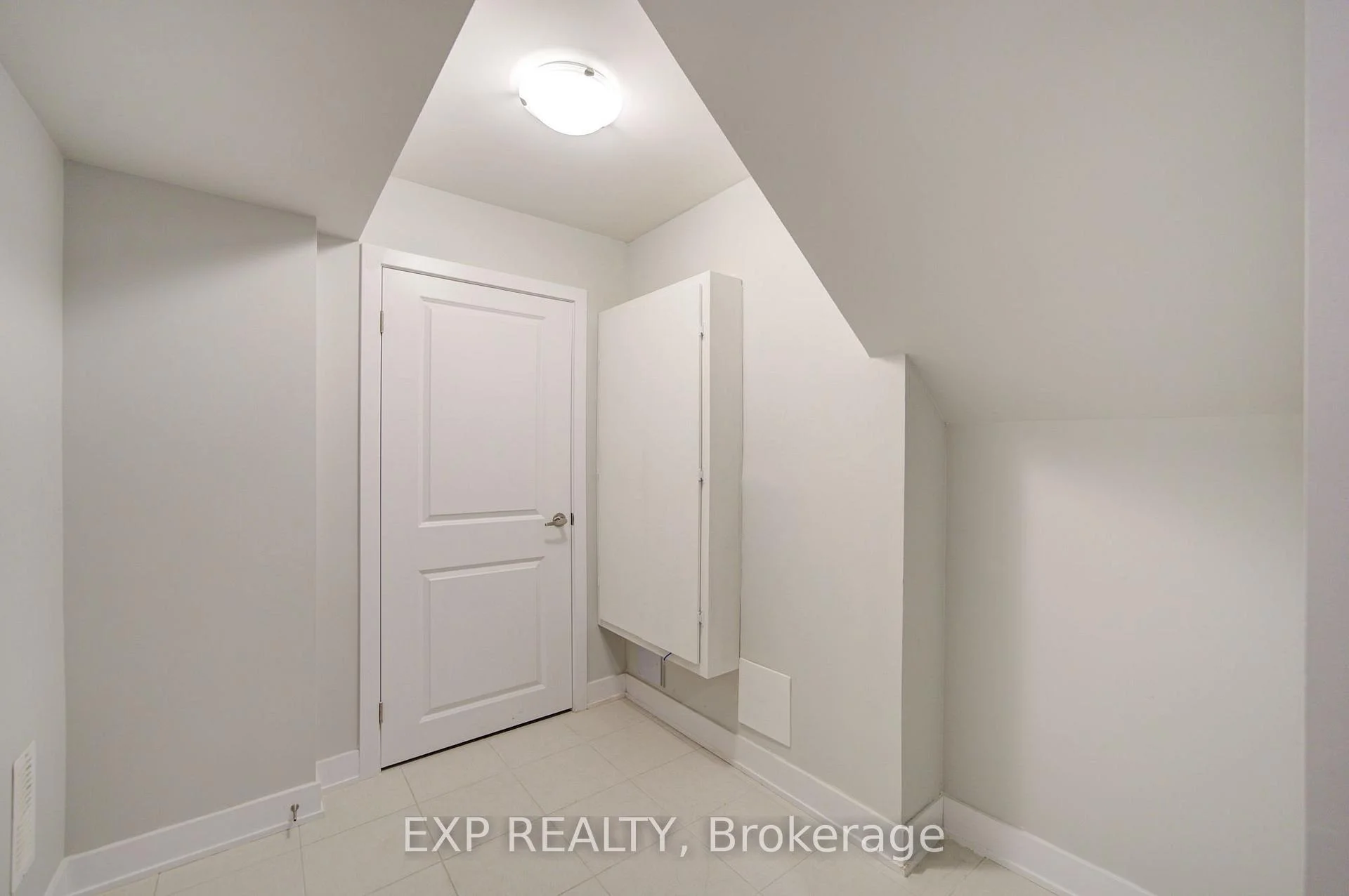 Photo 54 of 1095 Thompson Drive, Oshawa, Kedron — HOMEH