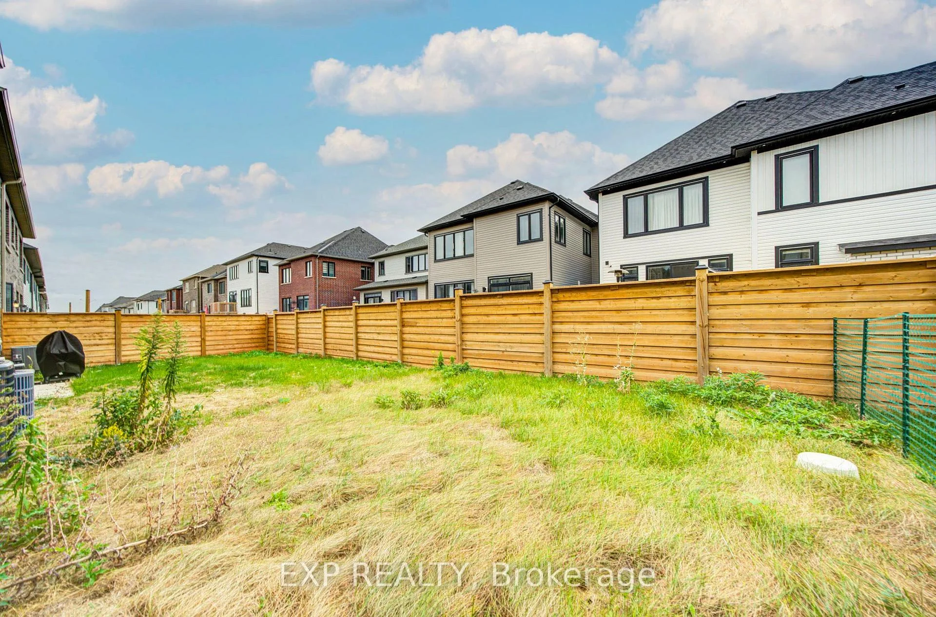 Photo 60 of 1095 Thompson Drive, Oshawa, Kedron — HOMEH
