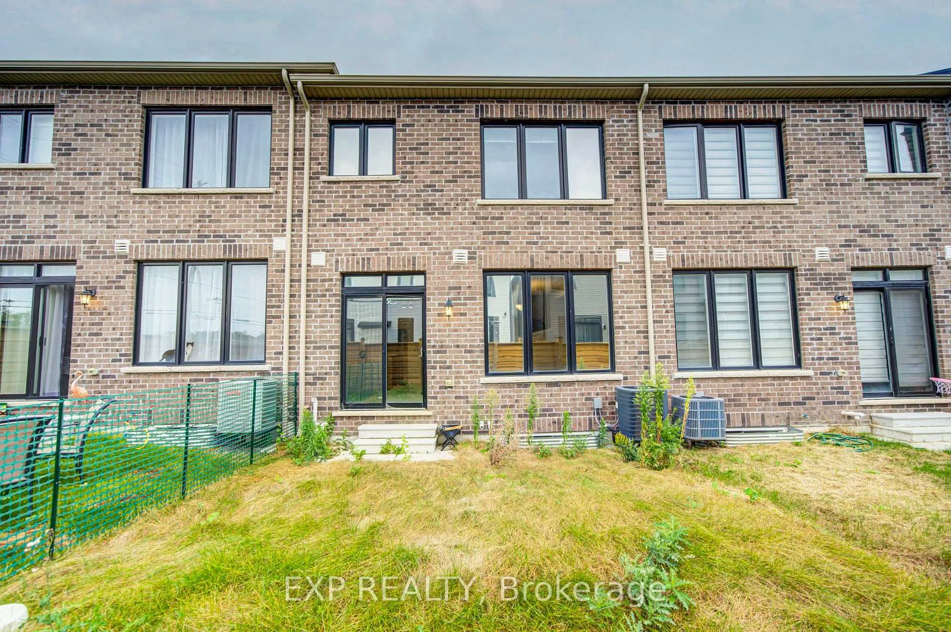 Photo 63 of 1095 Thompson Drive, Oshawa, Kedron — HOMEH