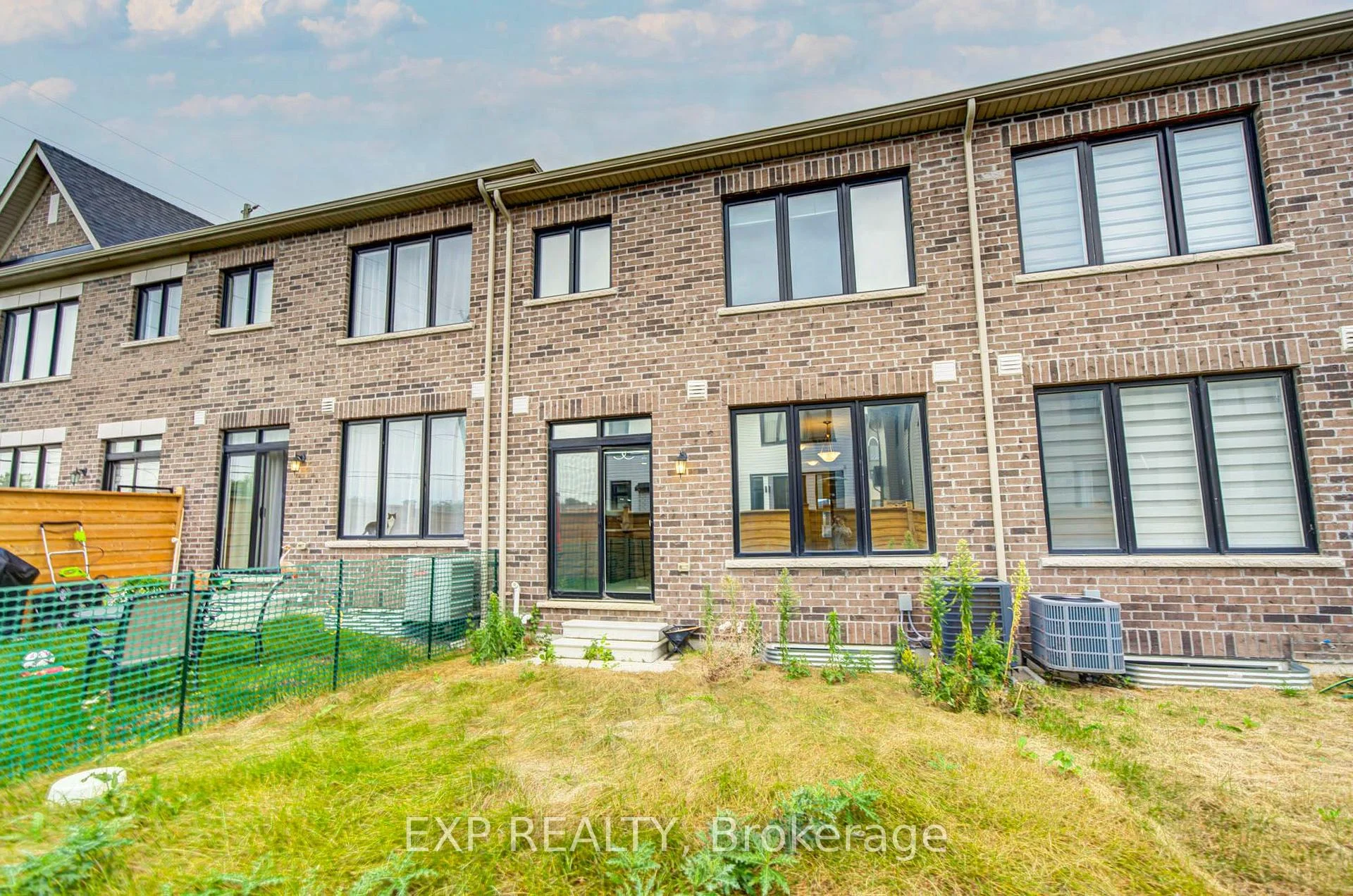 Photo 64 of 1095 Thompson Drive, Oshawa, Kedron — HOMEH