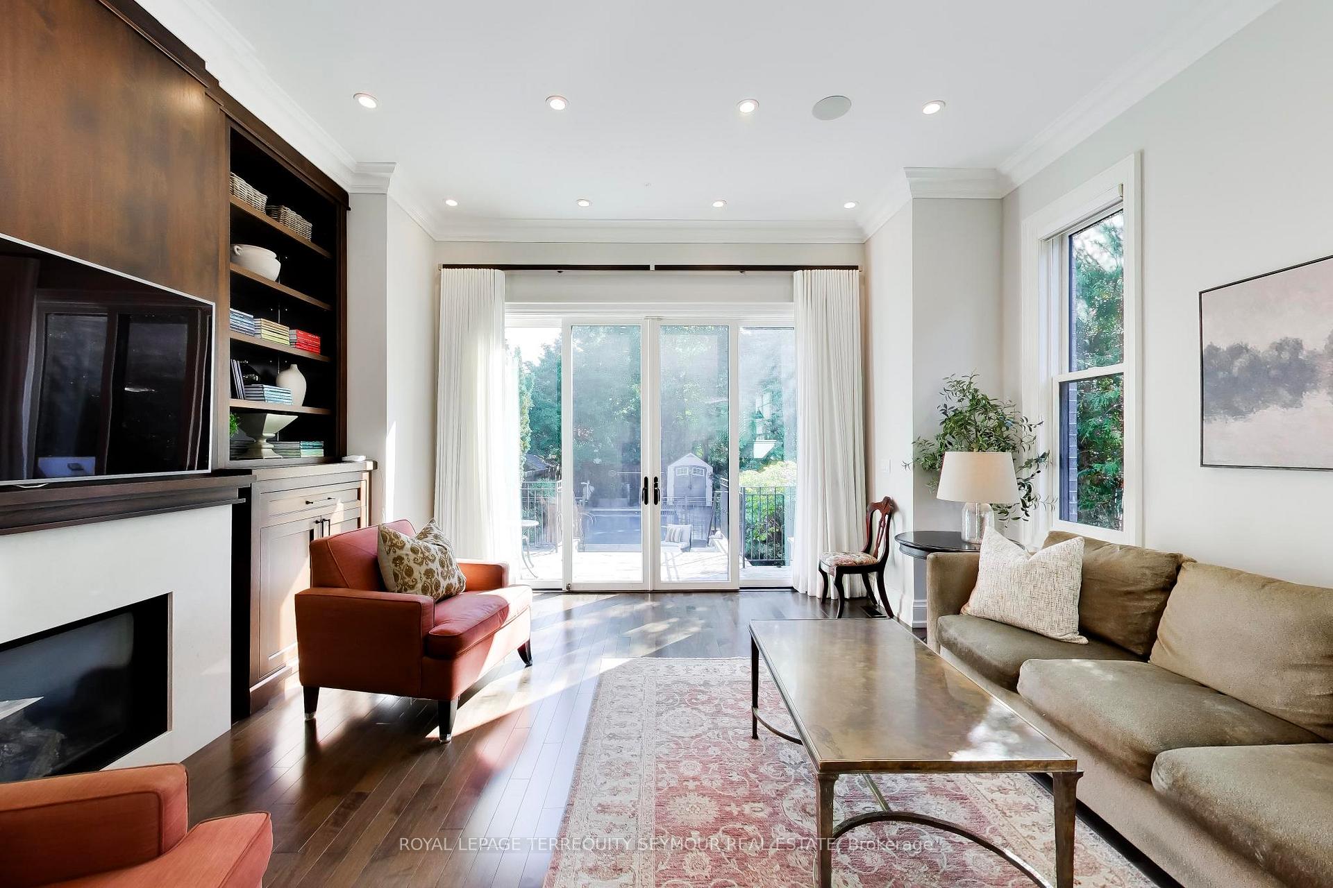 Photo 15 of 69 Taunton Road, Toronto, Mount Pleasant East — HOMEH