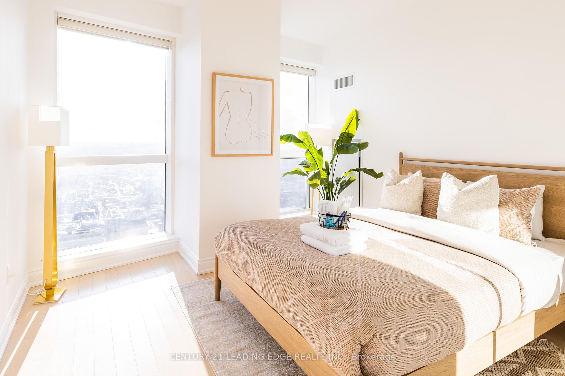 Photo 7 of Unit 7310, 388 Yonge Street, Toronto, Bay Street Corridor — HOMEH