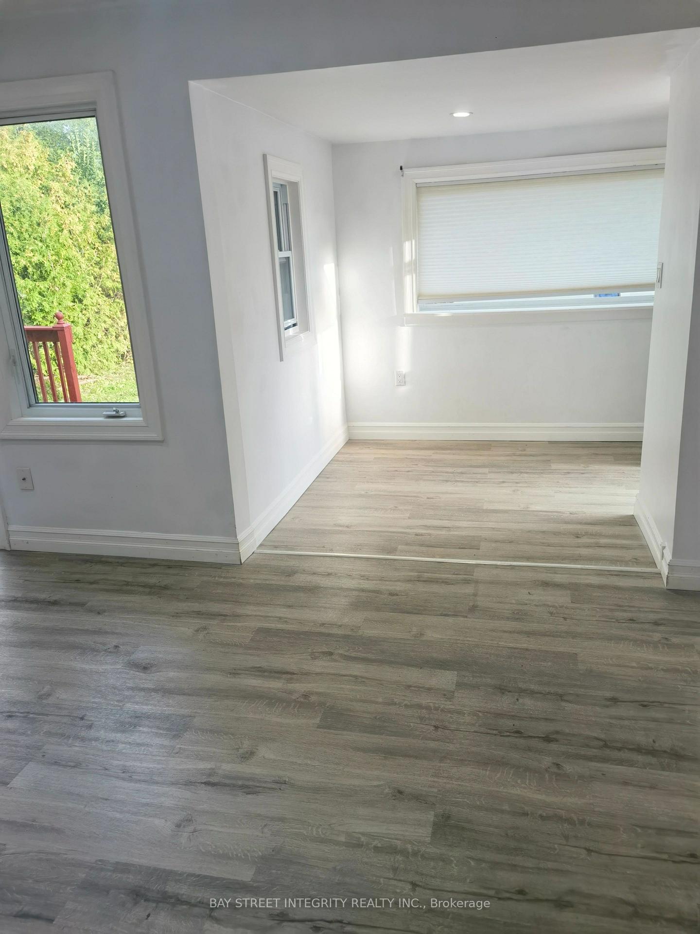 Photo 6 of 298 Lakeview Boulevard, Georgina, Keswick South — HOMEH