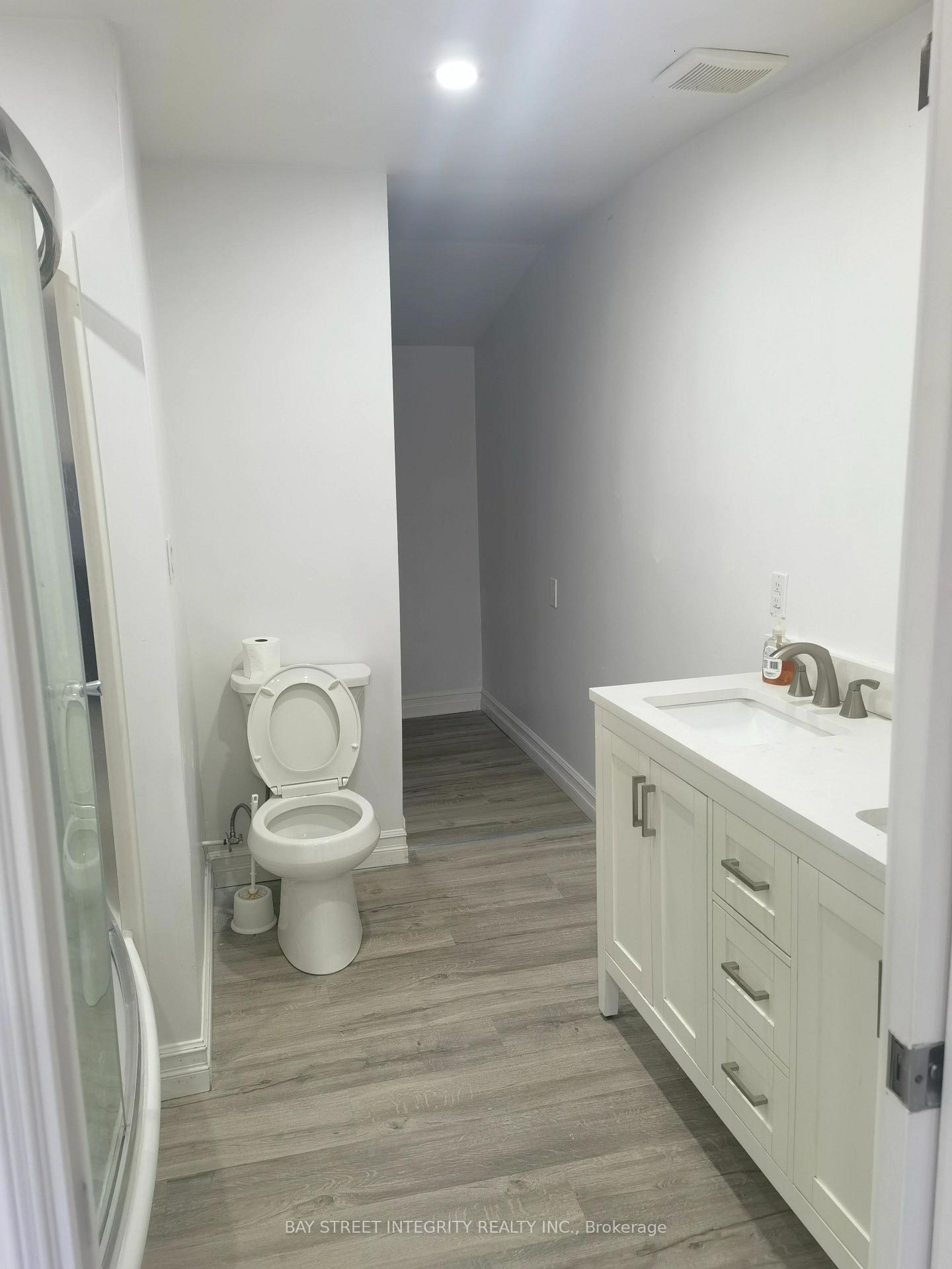 Photo 14 of 298 Lakeview Boulevard, Georgina, Keswick South — HOMEH