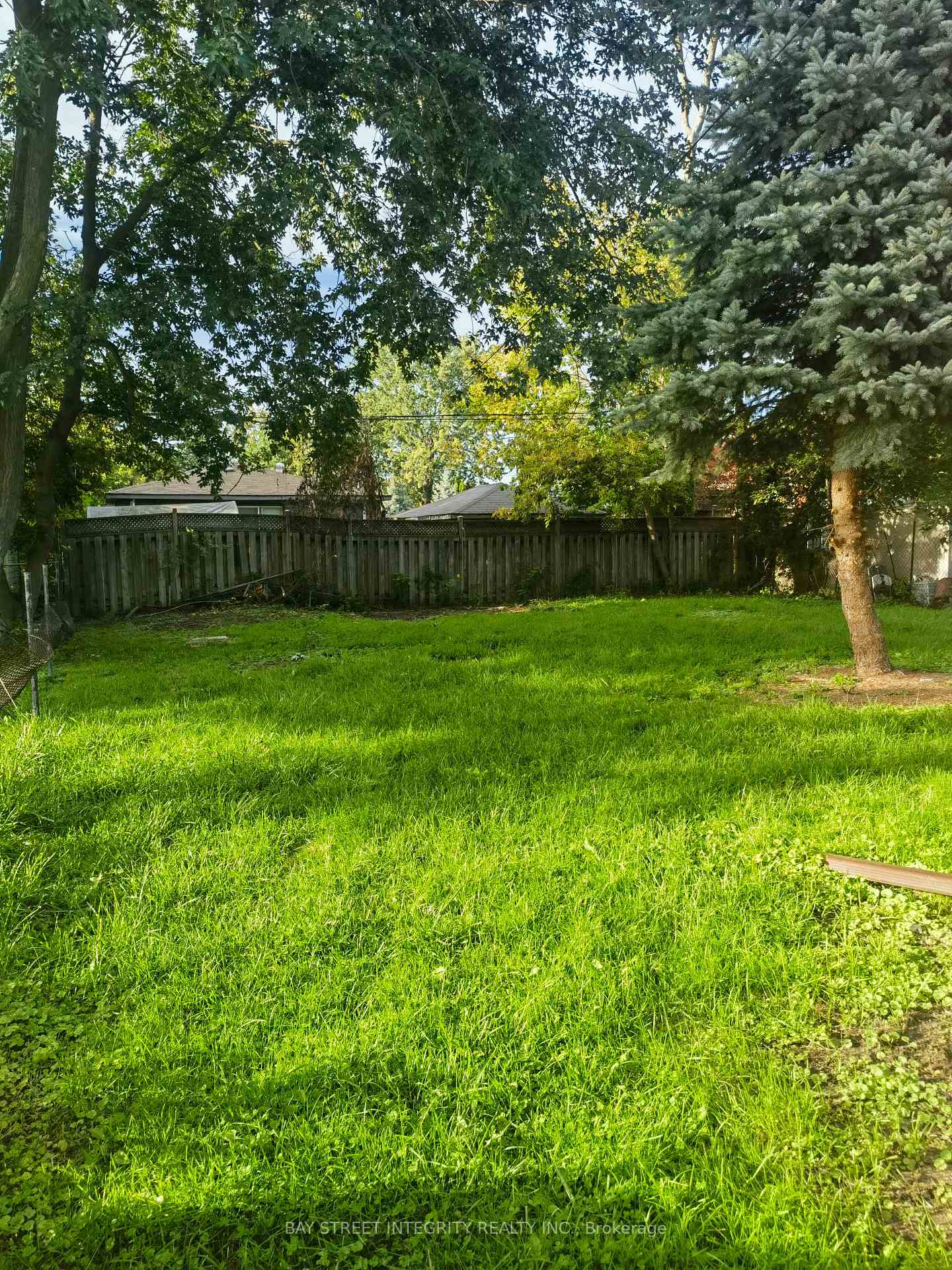 Photo 19 of 298 Lakeview Boulevard, Georgina, Keswick South — HOMEH