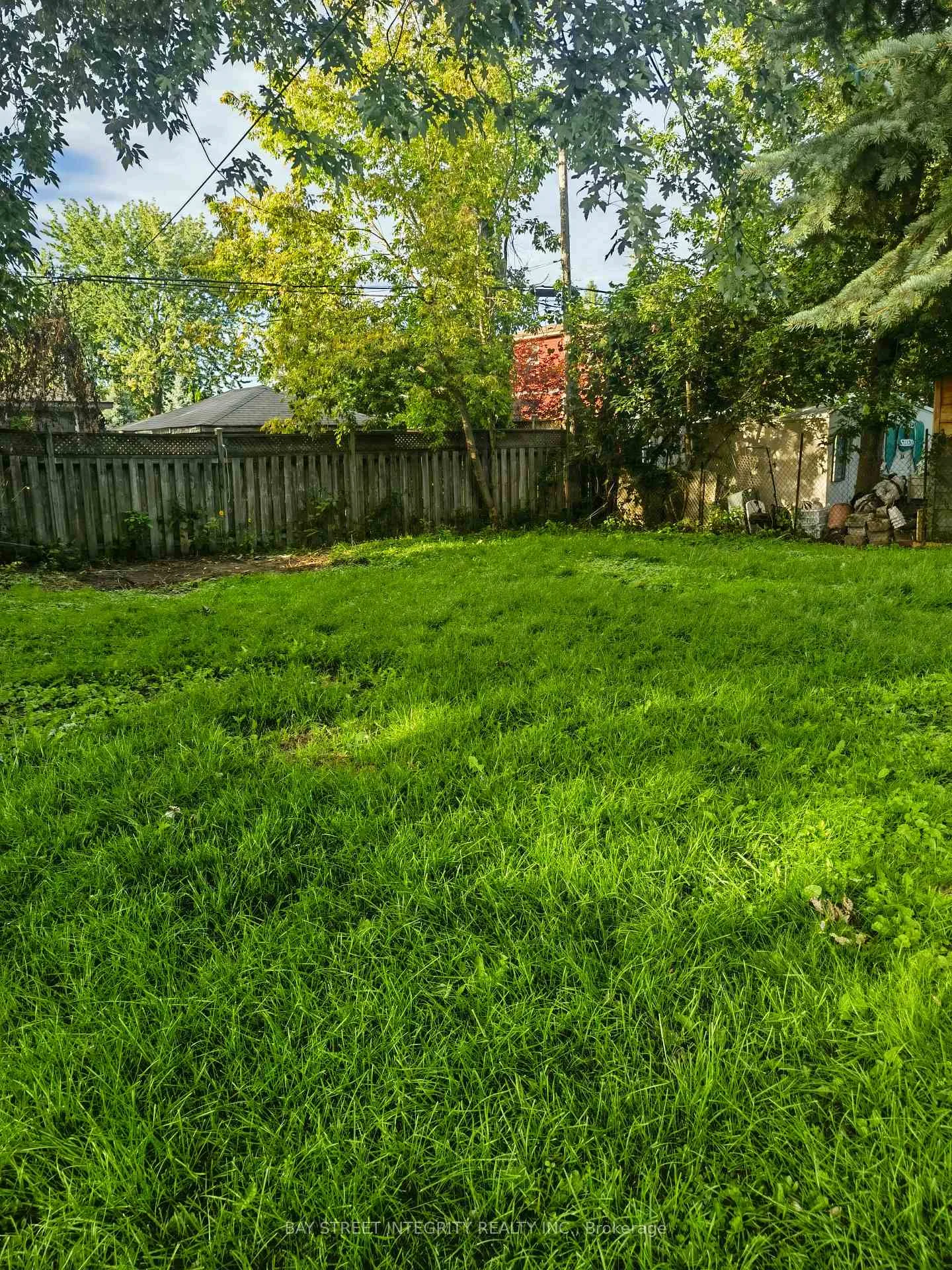 Photo 22 of 298 Lakeview Boulevard, Georgina, Keswick South — HOMEH