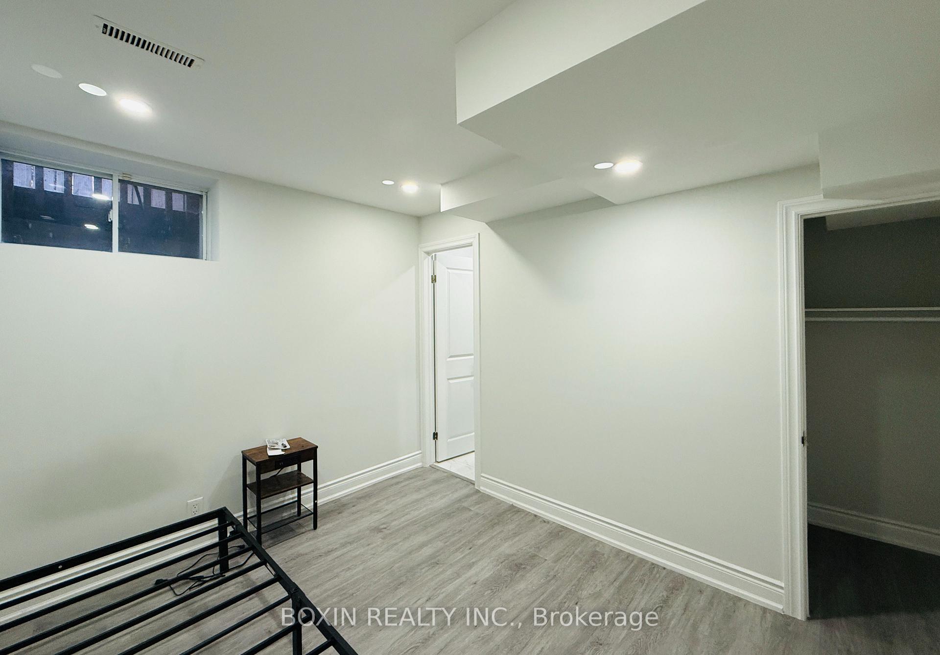 Photo 5 of Unit Basement Room 1, 1 Adirondack Gate, Scarborough, L'Amoreaux — HOMEH