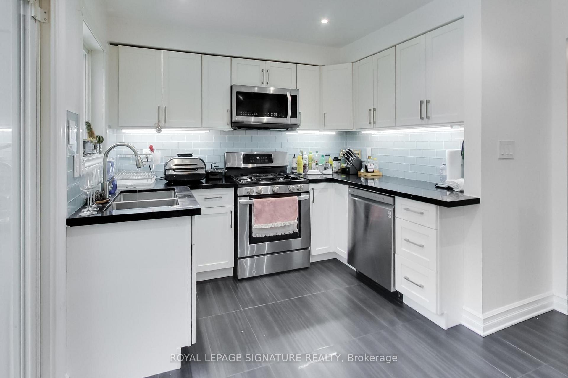 Photo 10 of 1204 Benson Street, Innisfil, Alcona — HOMEH