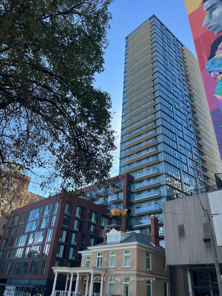 Photo of Unit 3003, 308 Jarvis Street