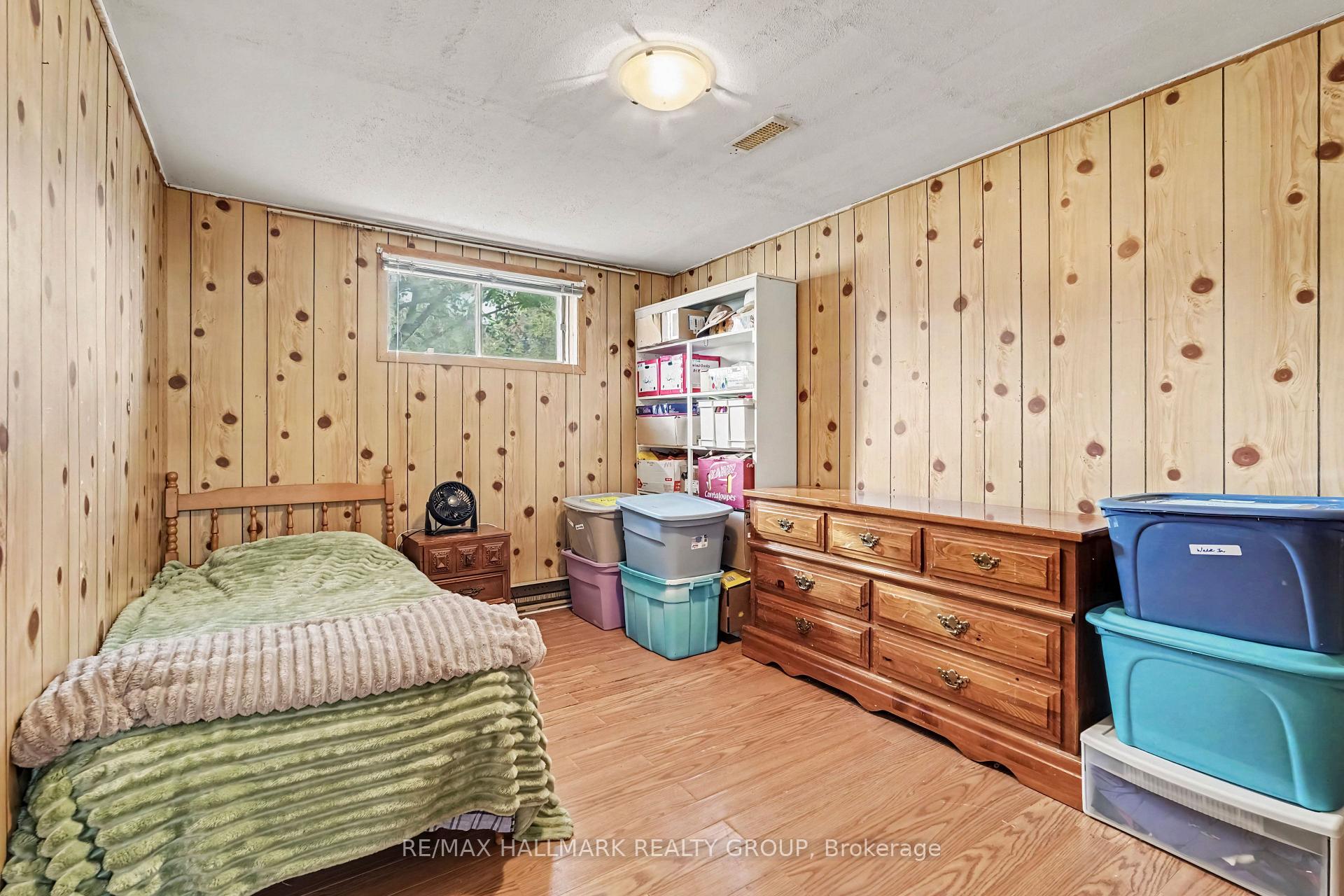 Photo 16 of 1054 Cholette Crescent, Ottawa, Convent Glen South — HOMEH