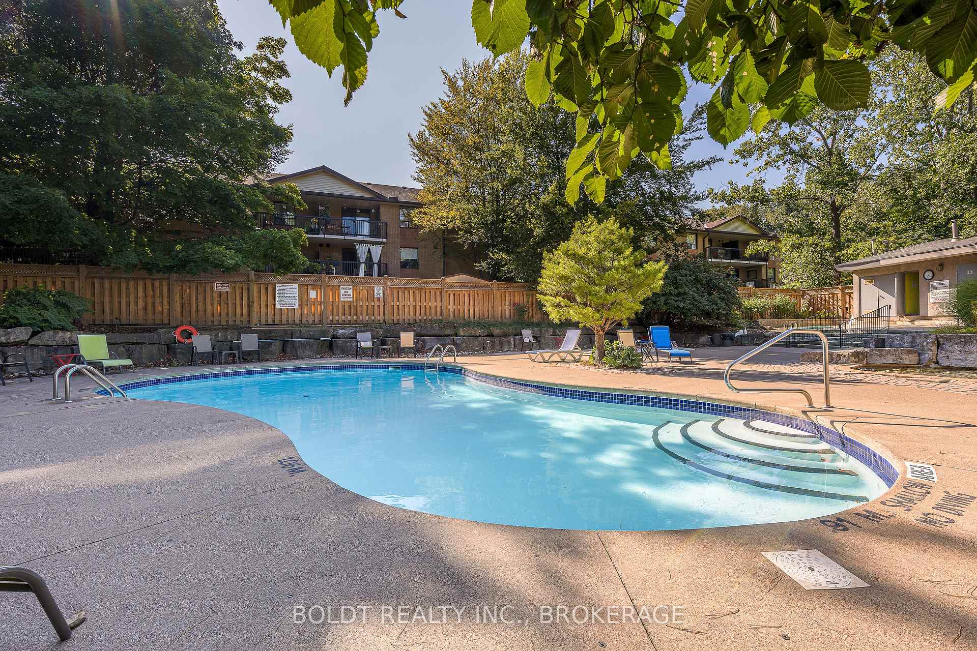 Photo 41 of Unit 812, 81 Scott Street, St. Catharines, Lakeport — HOMEH