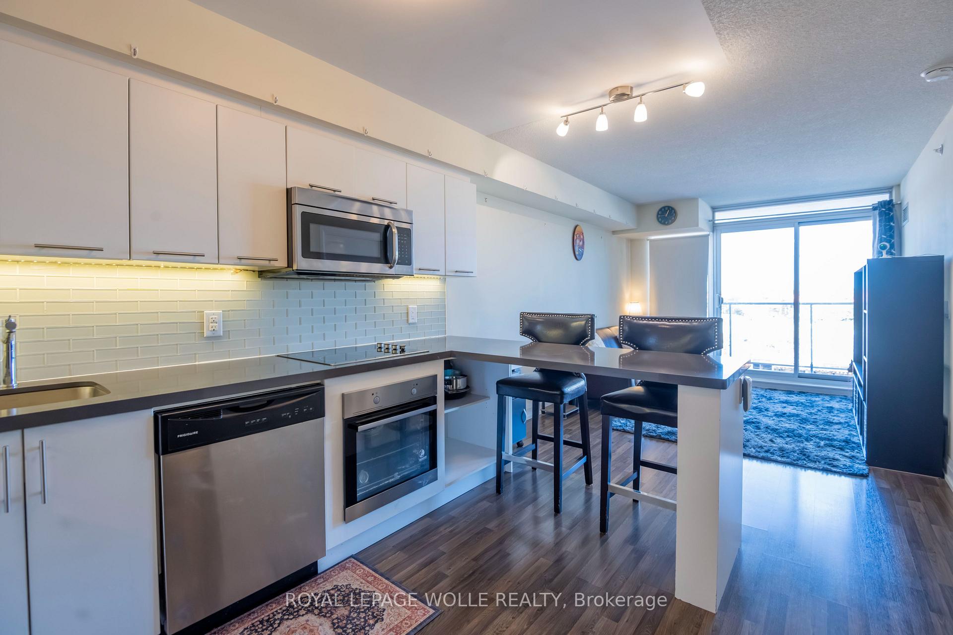 Photo 8 of Unit E409, 555 Wilson Avenue, North York, Clanton Park — HOMEH