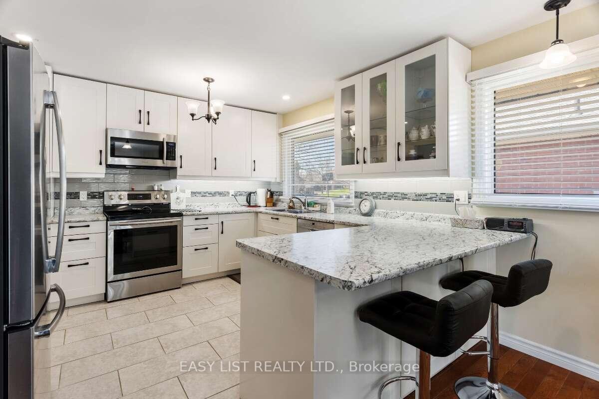 Photo 16 of 1440 Wildlark Drive, Peterborough, Monaghan Ward 2 — HOMEH