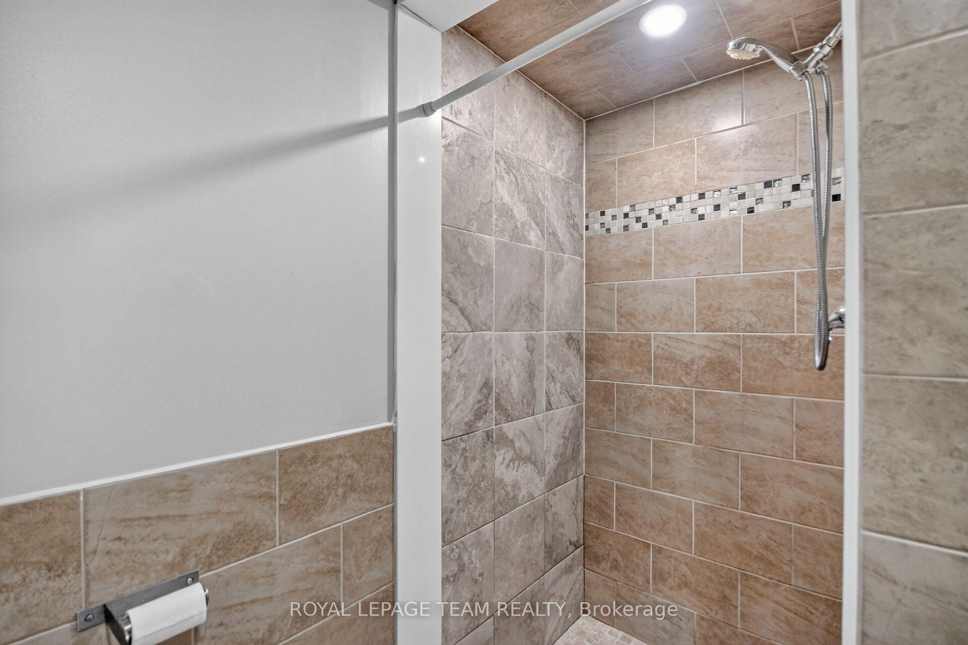 Photo 36 of 97 Doane Street, Ottawa, Britannia — HOMEH