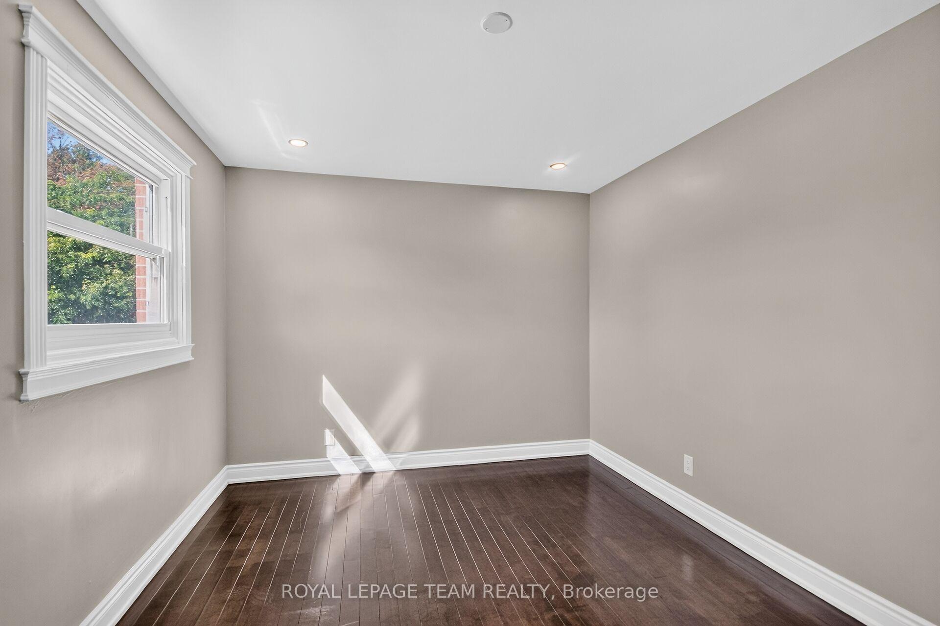 Photo 24 of 97 Doane Street, Ottawa, Britannia — HOMEH
