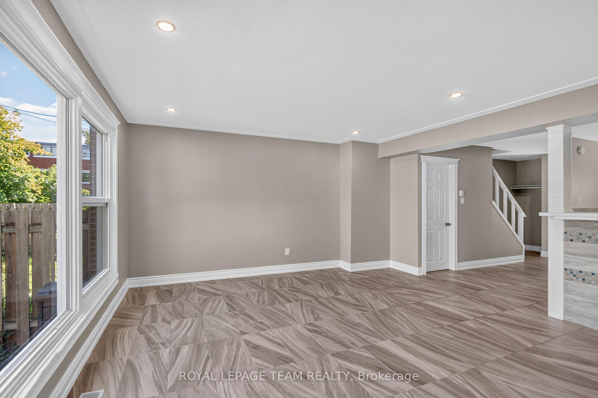 Photo 20 of 97 Doane Street, Ottawa, Britannia — HOMEH