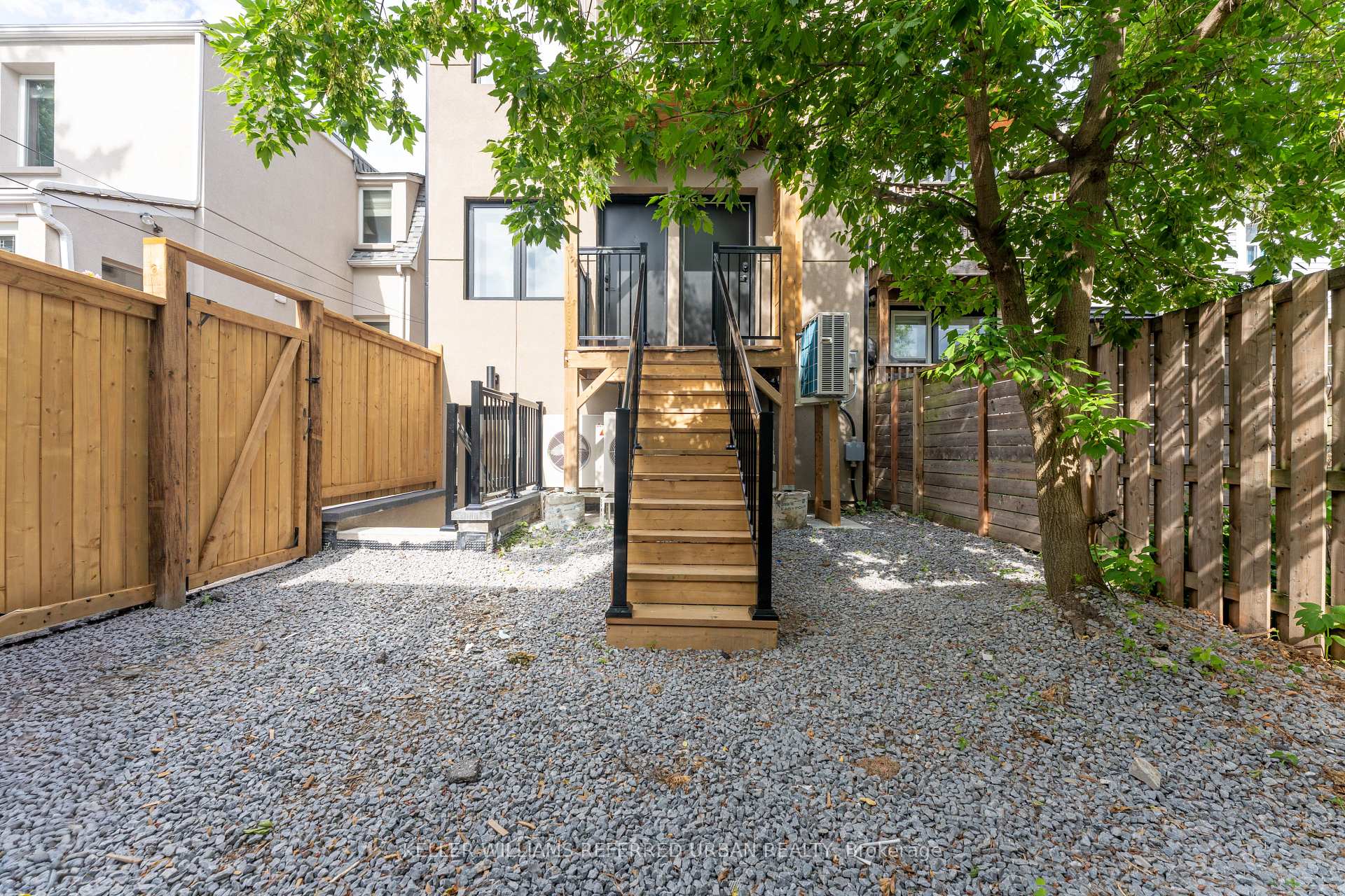 Photo 14 of Unit 4, 352 Jones Avenue, Toronto, Blake-Jones — HOMEH