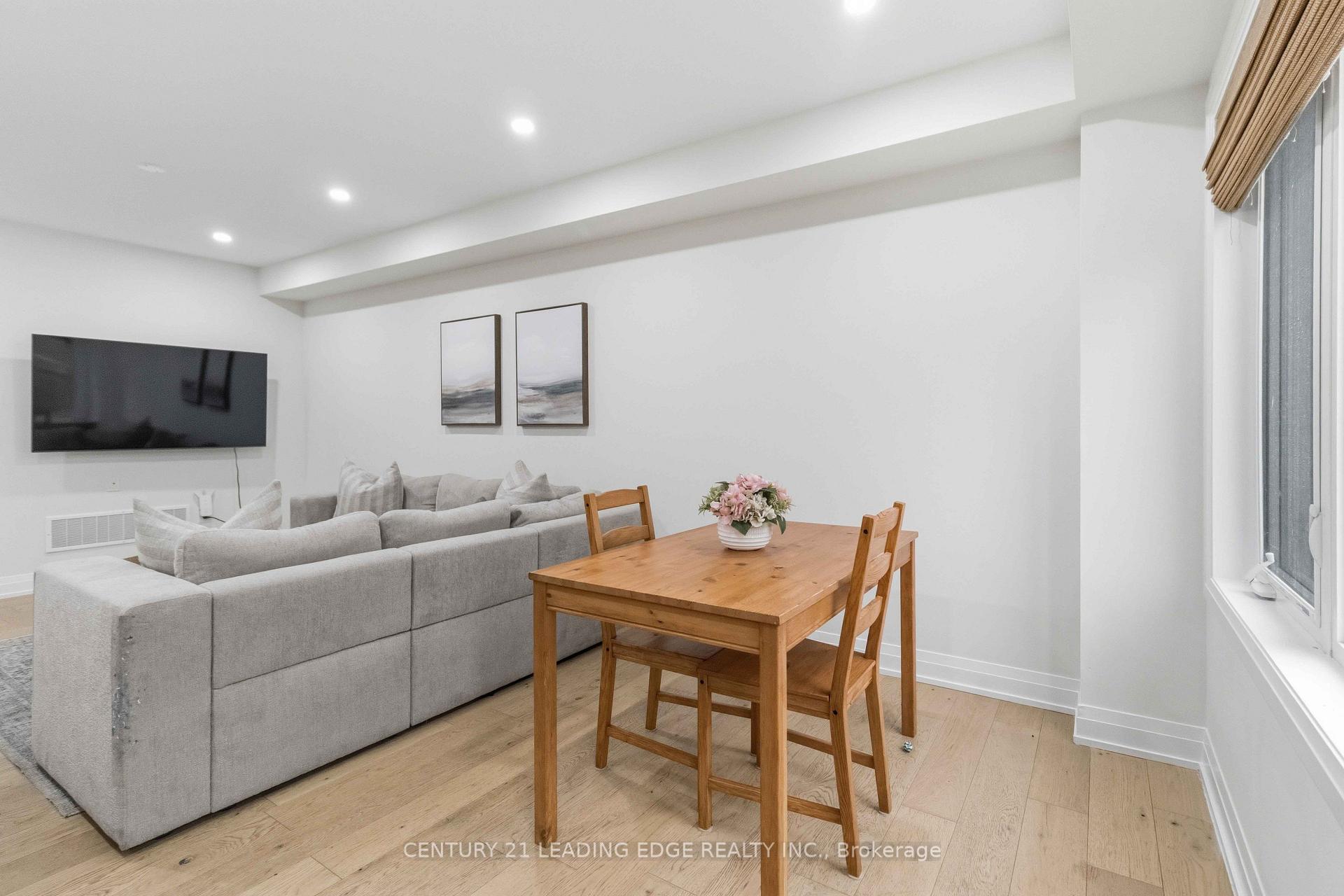 Photo 17 of 3 Volner Road, Brampton, Northwest Brampton — HOMEH