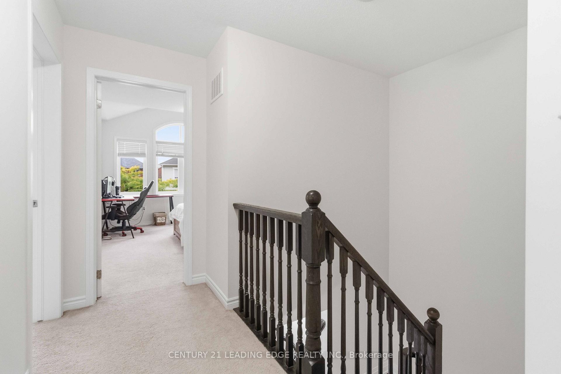 Photo 34 of 3 Volner Road, Brampton, Northwest Brampton — HOMEH