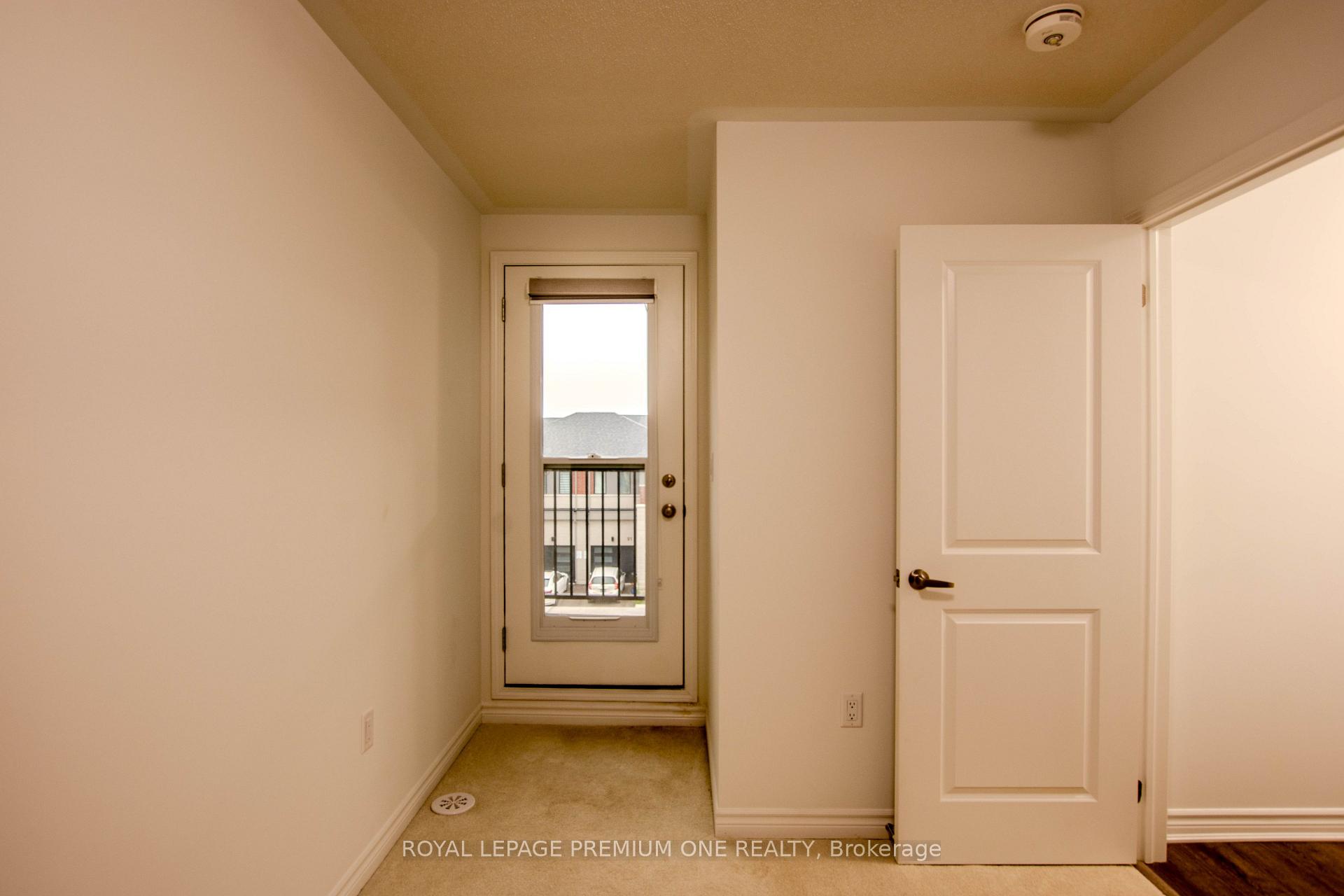 Photo 32 of 92 Ennerdale Street, Barrie, Rural Barrie Southwest — HOMEH