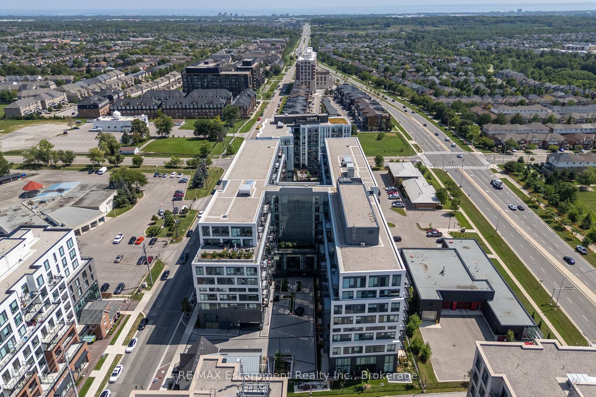 Photo 5 of Unit 707, 2450 Old Bronte Road, Oakville, Westmount — HOMEH