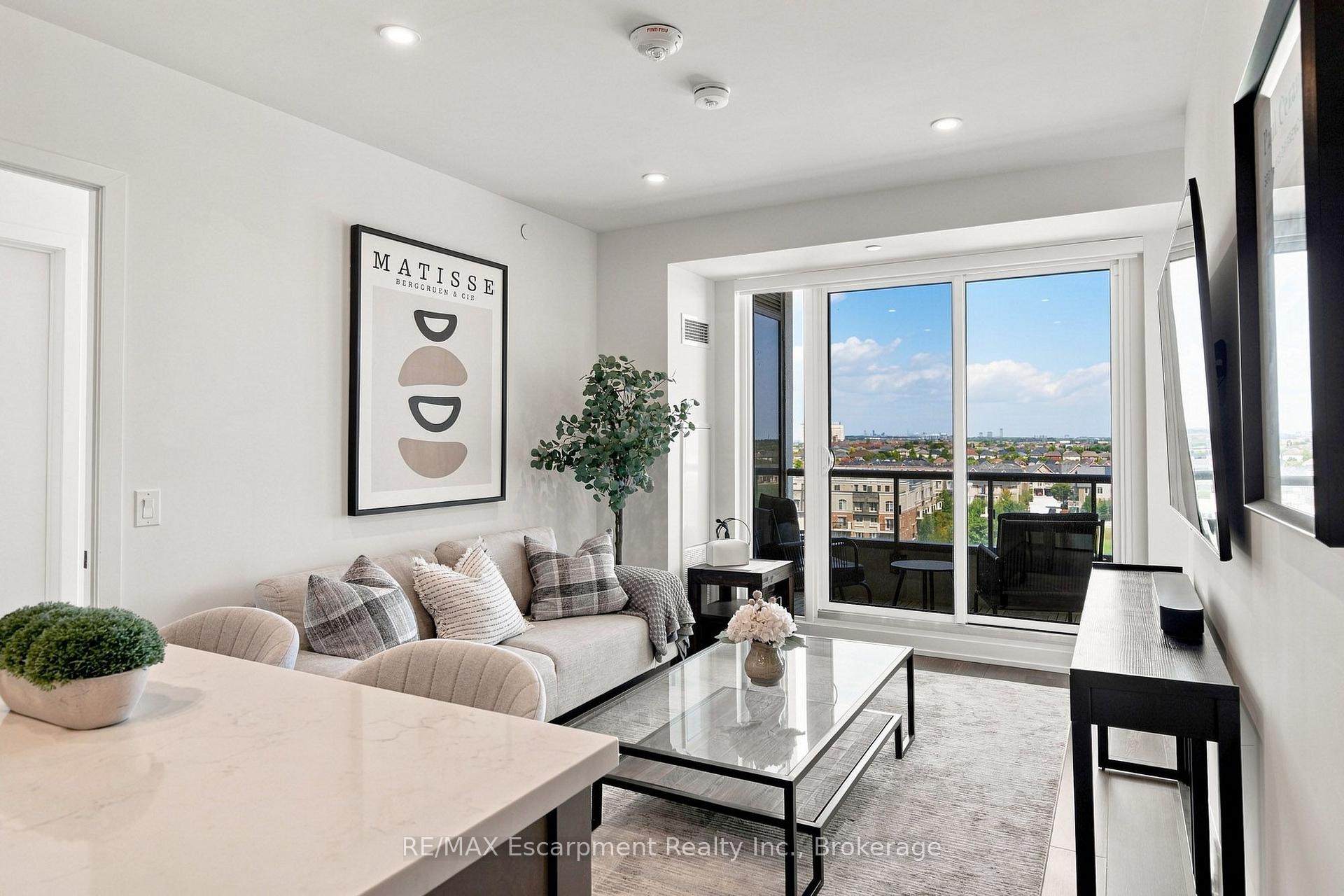 Photo 9 of Unit 707, 2450 Old Bronte Road, Oakville, Westmount — HOMEH